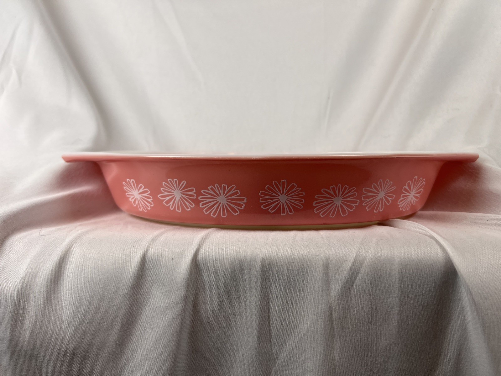 Vintage Pyrex Pink Daisy 043 1.5 Qt Oval Divided Casserole Dish USA No Lid