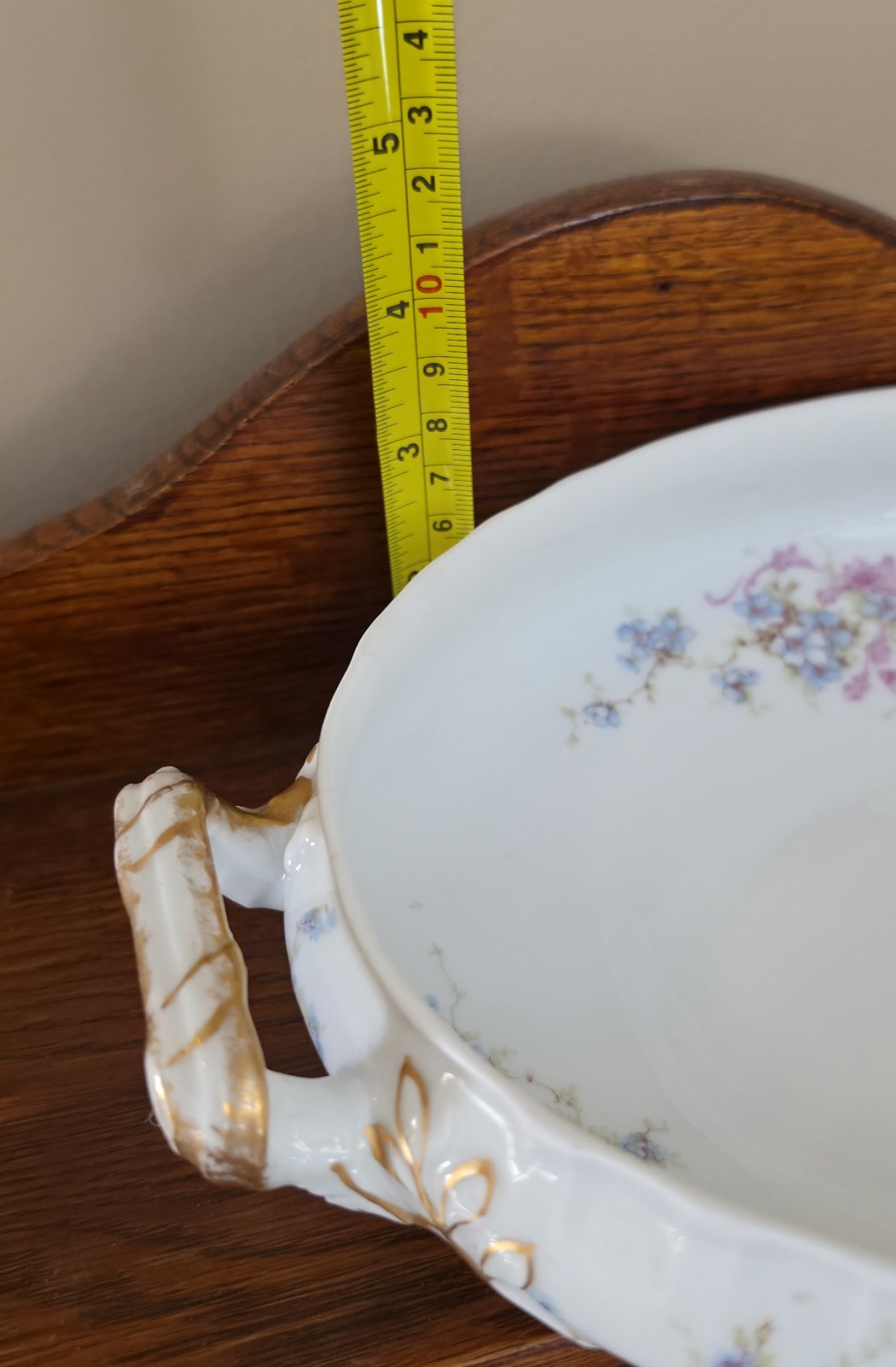Theodore Haviland Oval Covered Vegetable-Pink Roses/Blue Scrolls -Schleiger