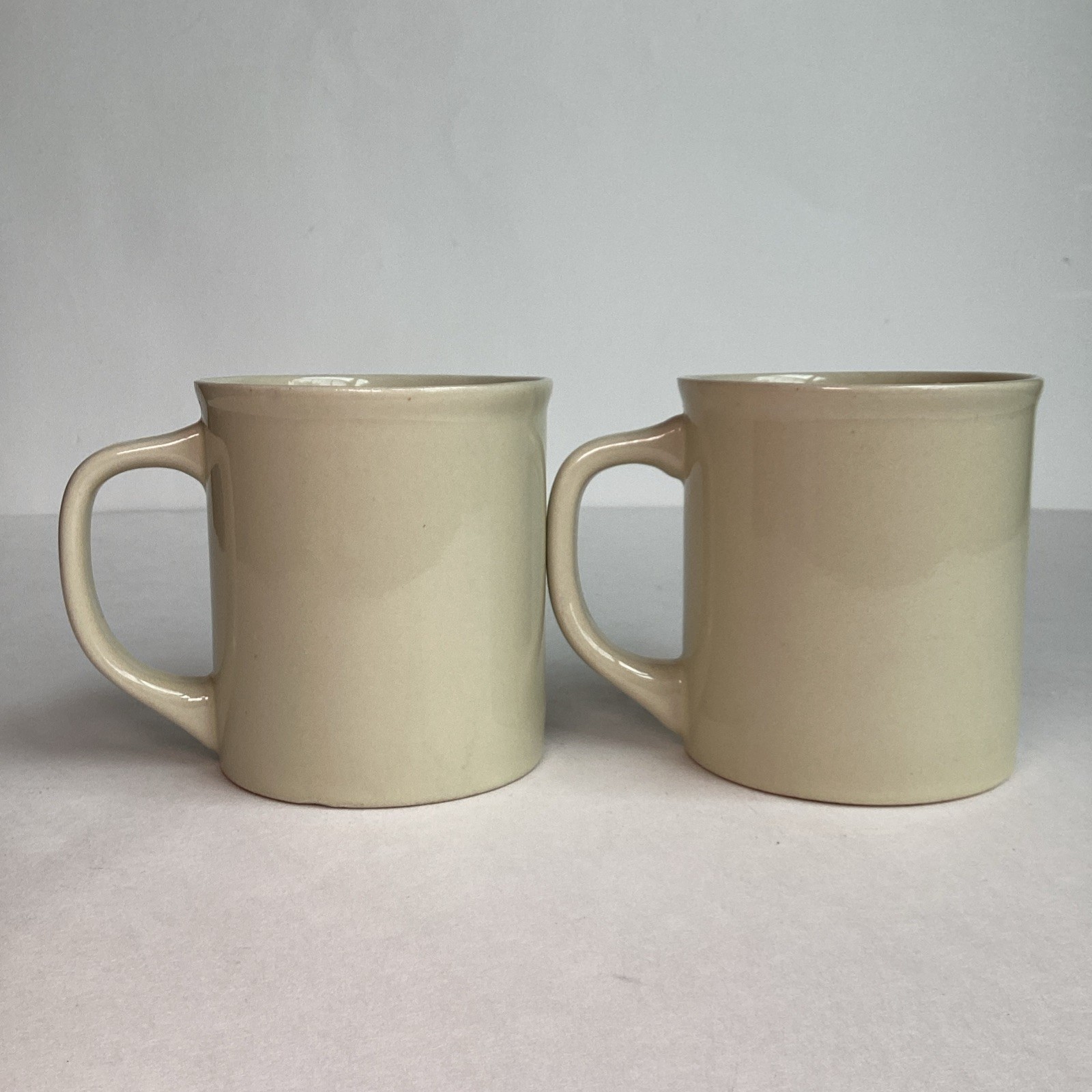 Vintage Japan Stoneware Wildflower Wheat Mugs Set Of 4 Ivory Coffee Cups Floral