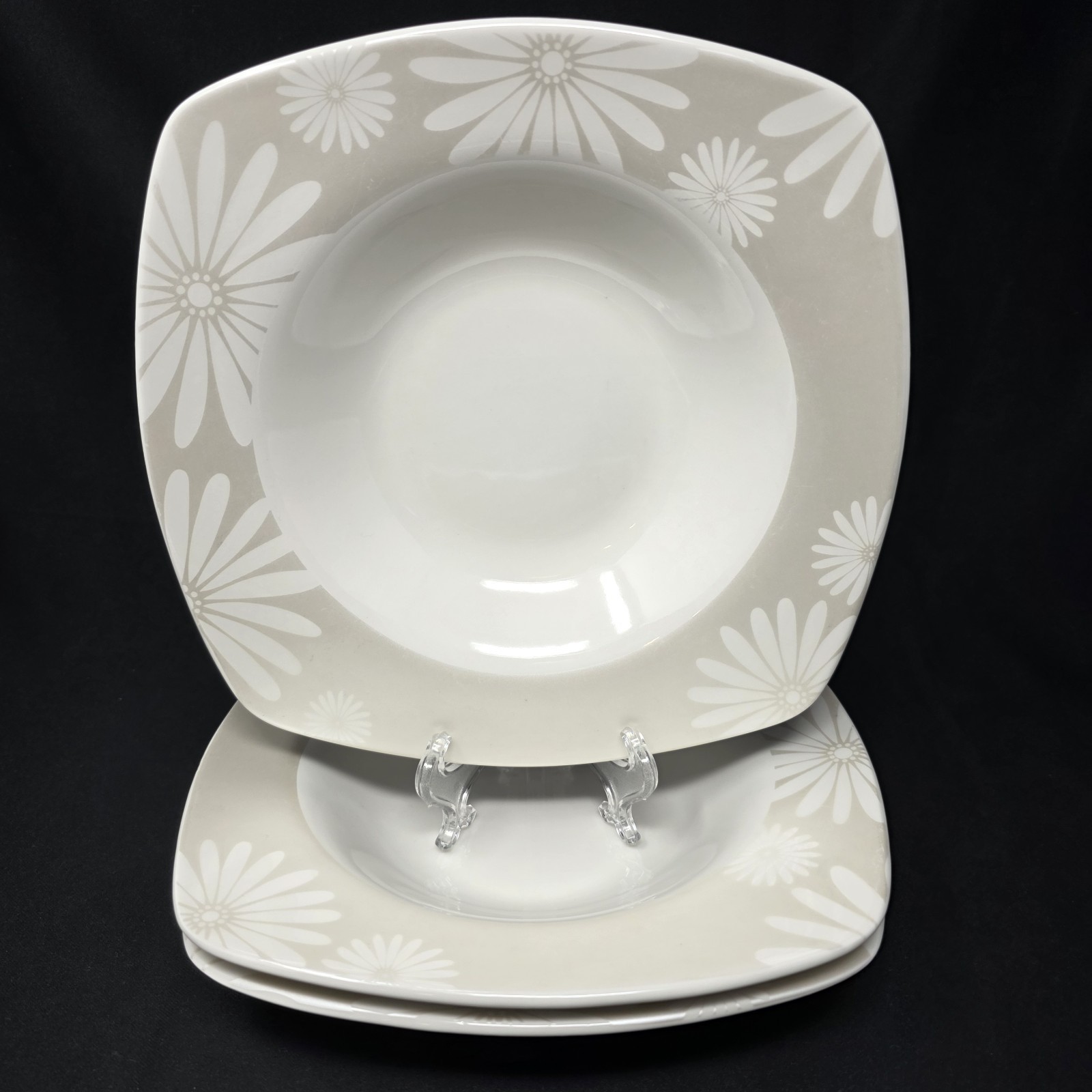 222 Fifth Alice Platinum Soup Bowls 8.75” Square Daisy Flower Design Set of 3