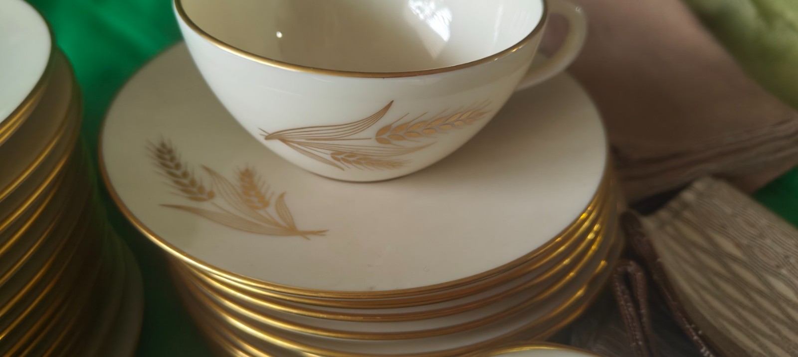 Vintage Set of Lenox Wheat R442 China . 67 piece set +
