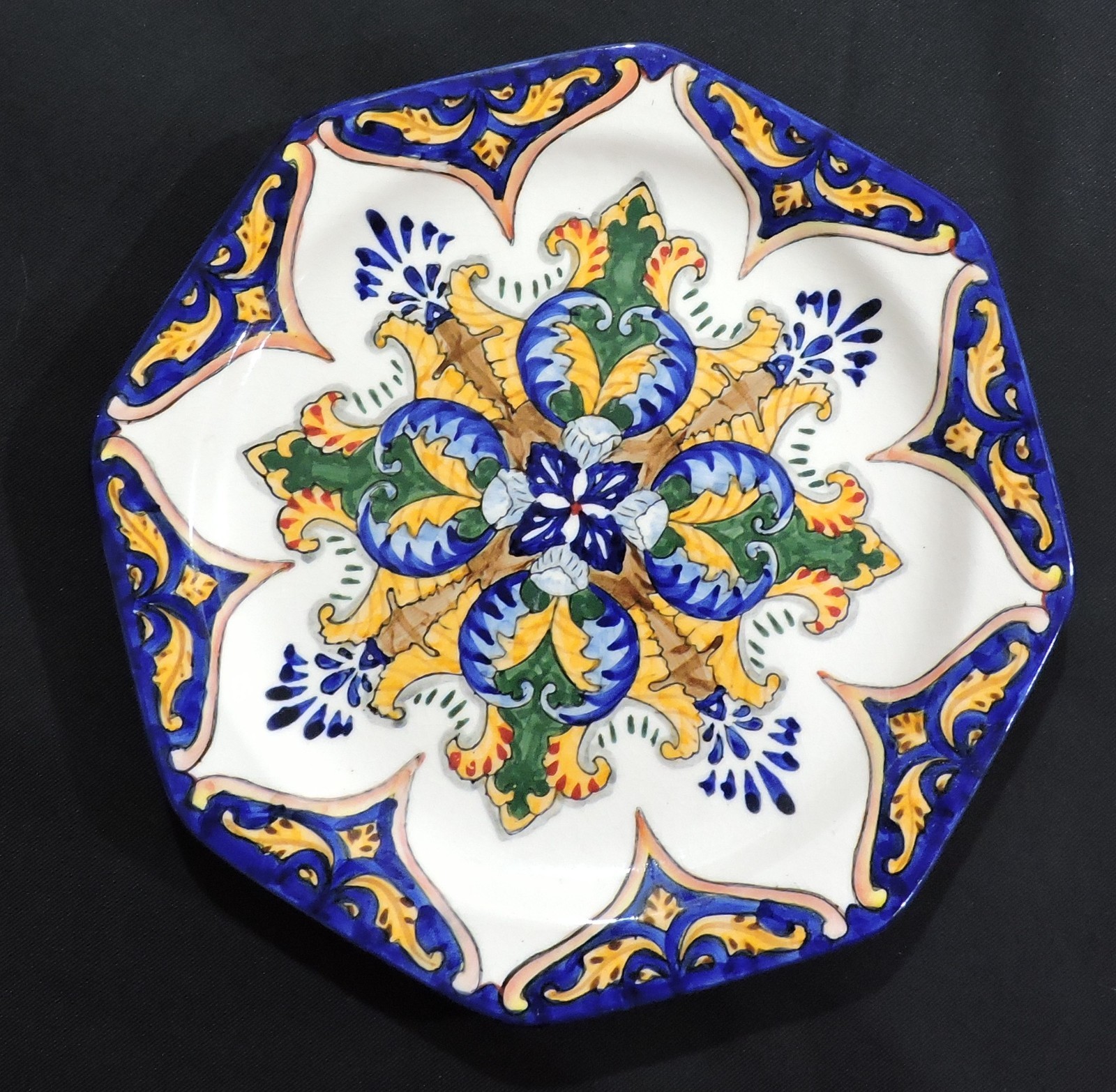I Godinger & Co. Dessert Plate 7.5 in. Hand Painted Cobalt Blue Yellow