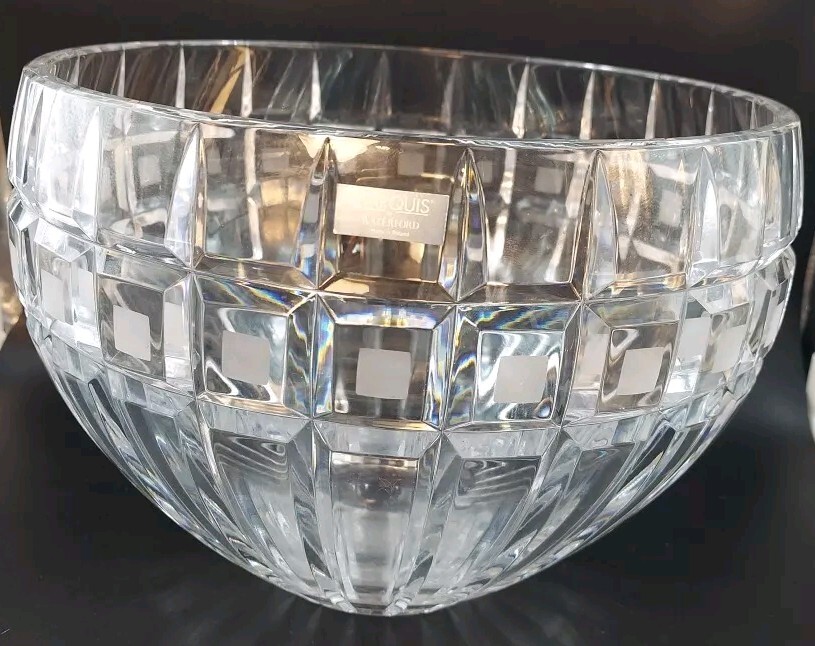 Waterford Marquis Crystal QUADRATA Made In Poland Approx 7″ × 9 1/2″ in diameter