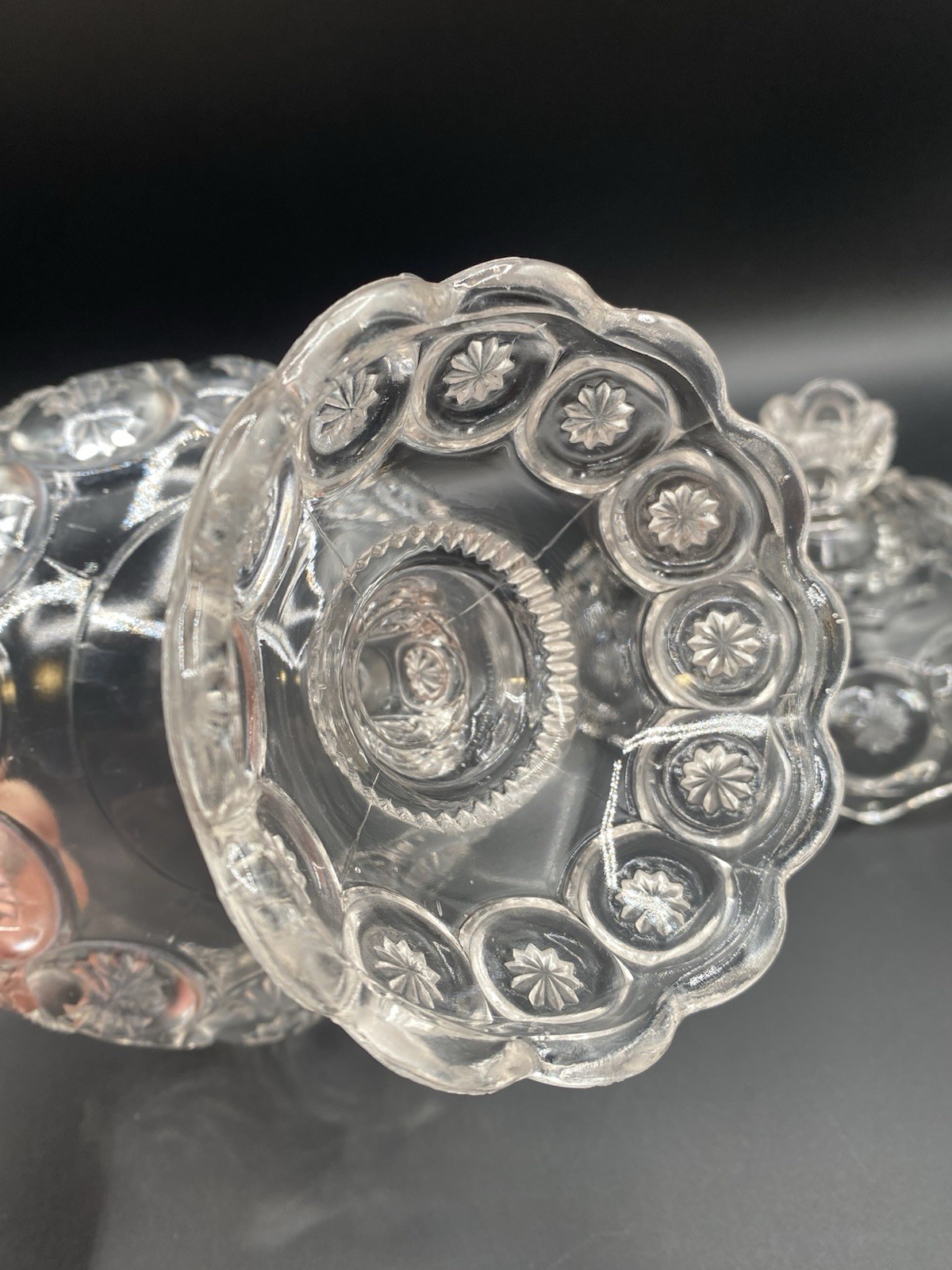 L.E. Smith Clear Glass Moon & Stars Large Footed Candy Dish w/ Lid 10”