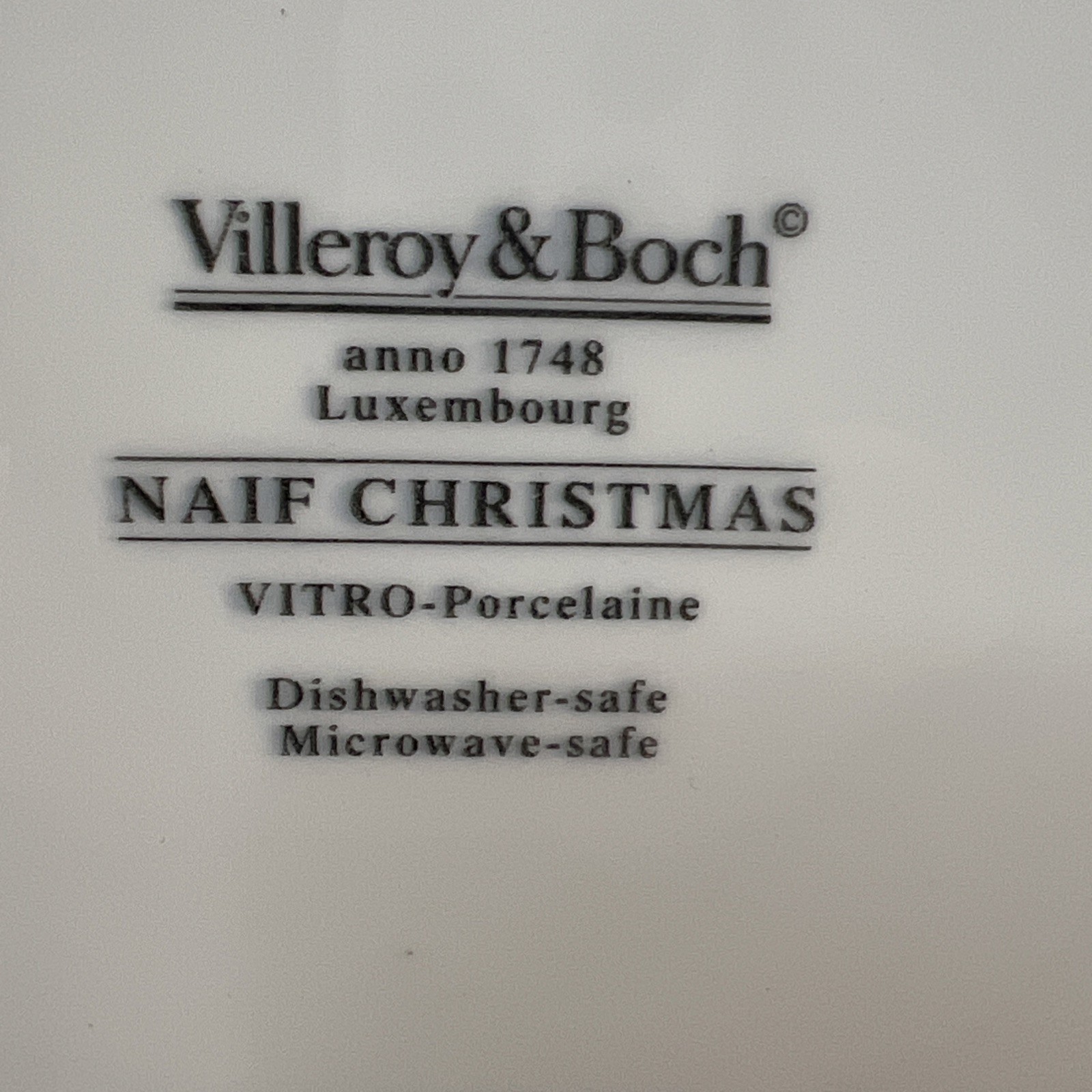 NAIF CHRISTMAS Villeroy Boch Oval Serving Dish Luxembourg