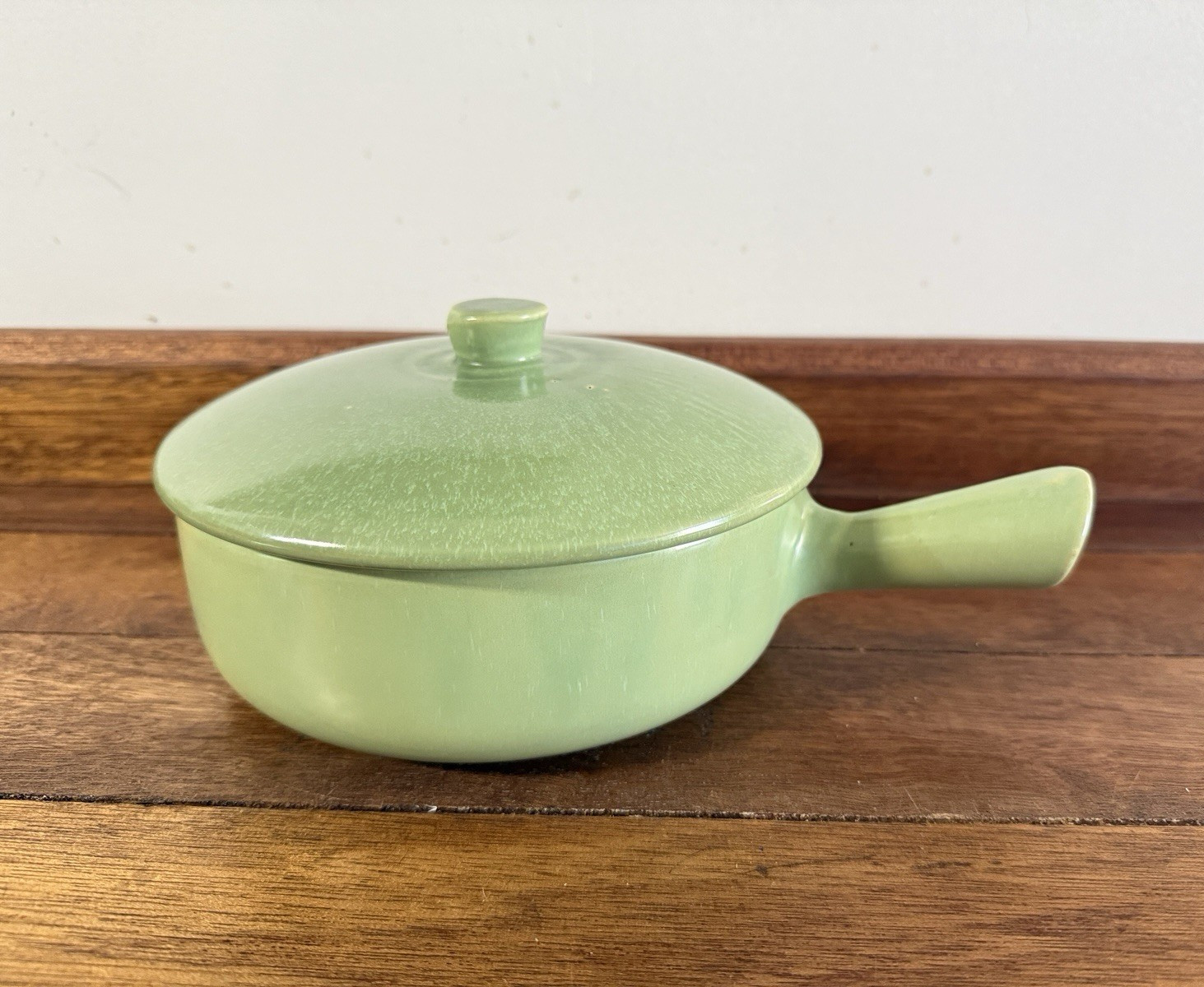 La Solana Solana Ware Sage Green Covered Casserole 4 cup capacity