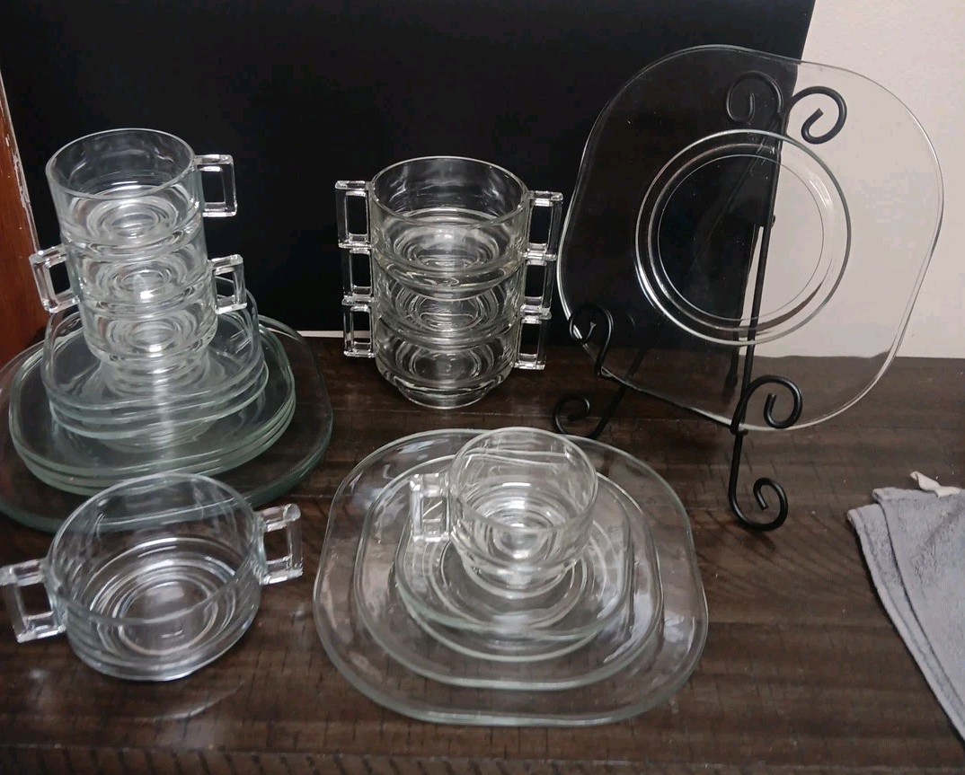 MCM 4 Place Table Settings Joe Capone Italy Arno Glass Clear W/Soups 20 Piece