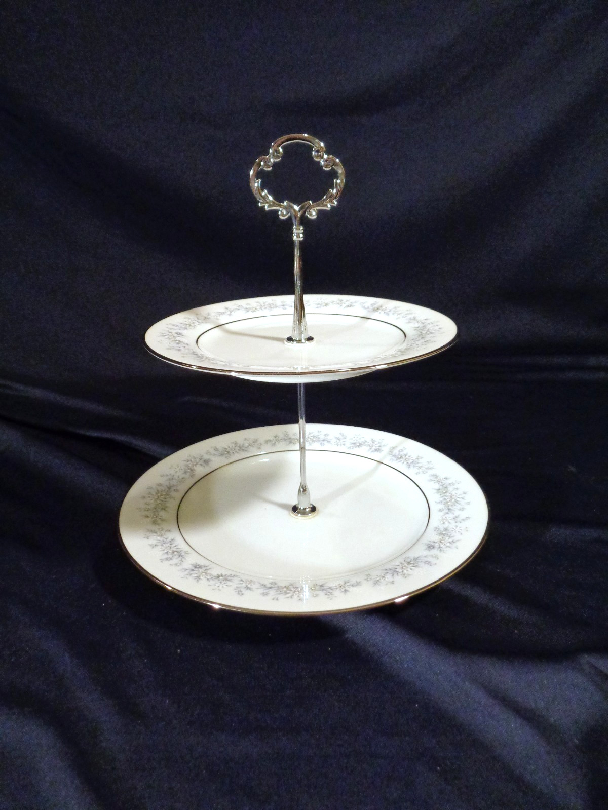 Noritake Marywood 2181 2 Tier Hostess Tidbit Party Tray