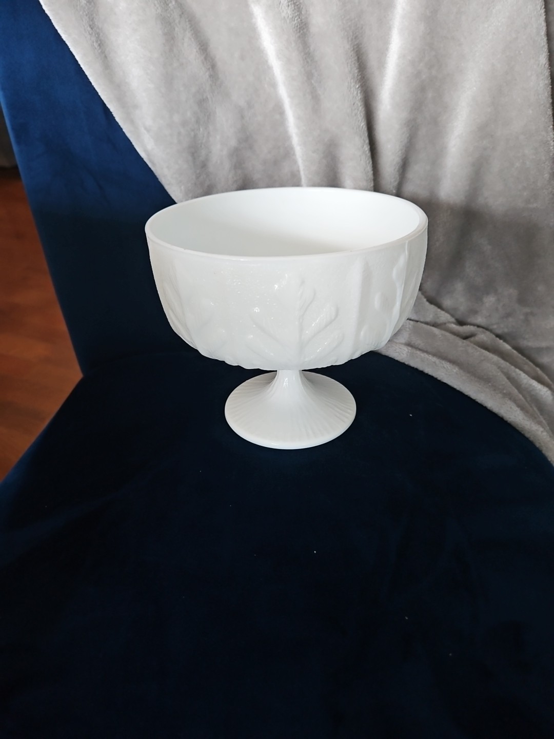 Vintage FTD 1975 Milk Glass Oak Leaf Compote Candy Dish 6” tall 5.5” diameter