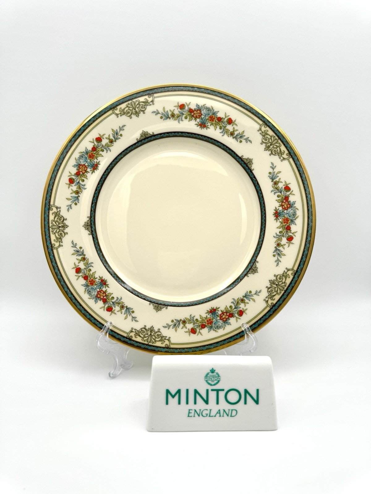 Minton Standwood (Gold Trim) – 5 Piece Place Setting