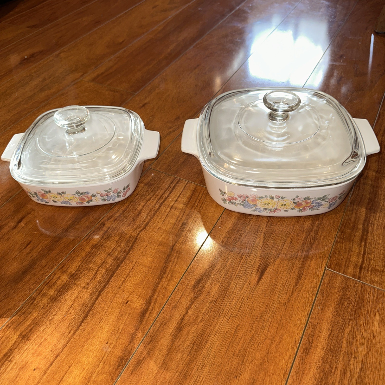 Rare Vintage Corning Ware Berrys 2 Casseroles A-2-B + A-1-B 1-2 Liters Lids Defe