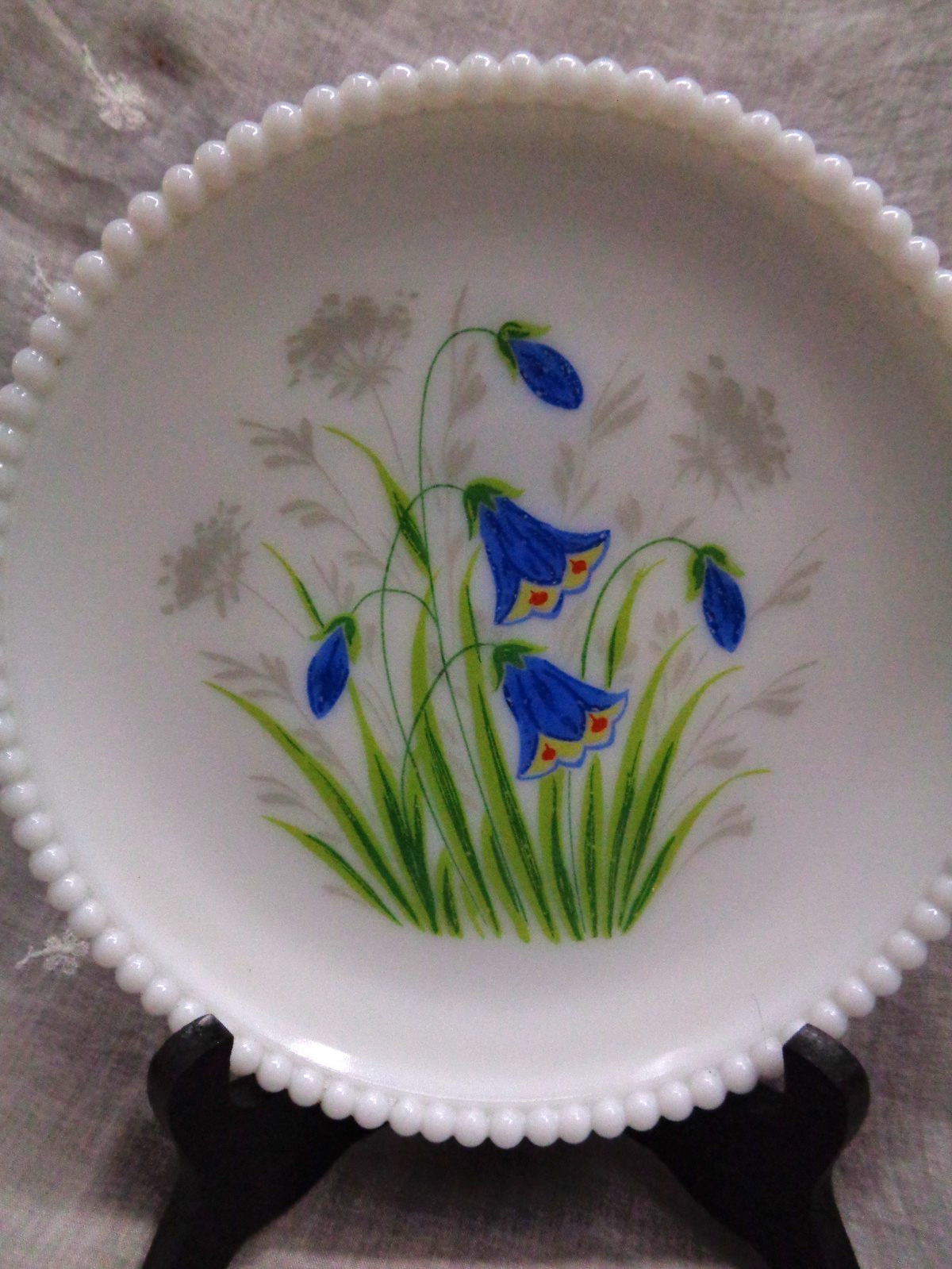 Vtg WESTMORELAND GLASS White Handpainted Beaded Plate ~ BLUEBELLS ~ 7-3/8″ D