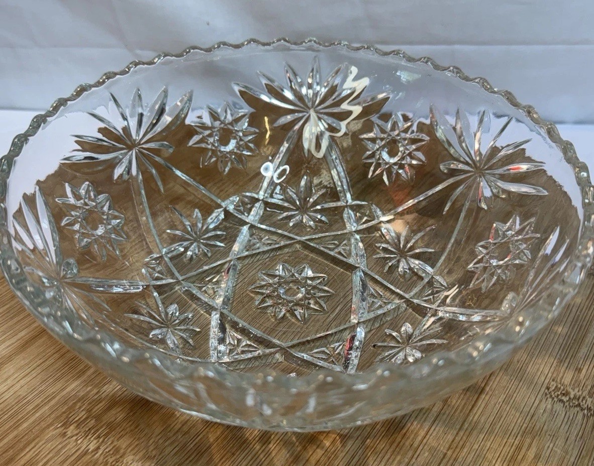 Vintage Clear Pressed Glass Serving Bowl Starburst Sawtooth Rim 8.5 Inch