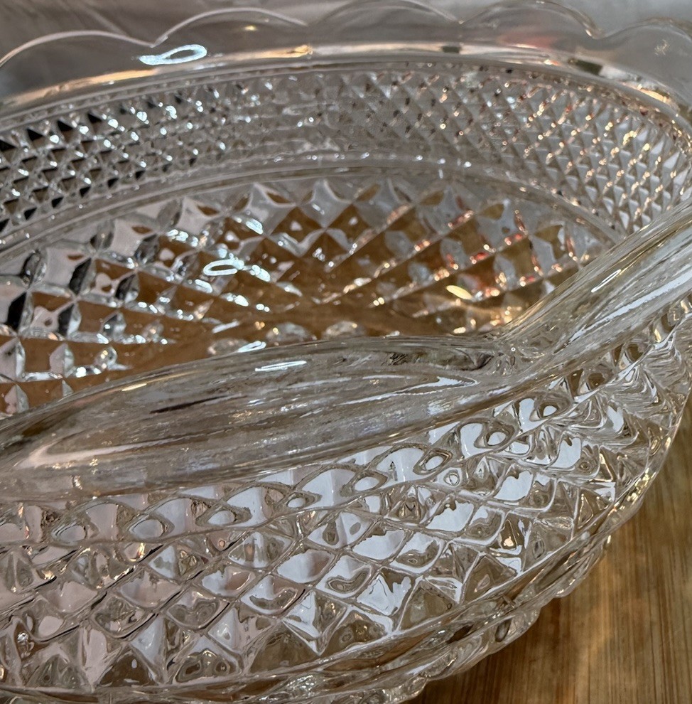 Anchor Hocking Wexford Clear Pressed Glass Pedestal Fruit Serving Bowl 10”