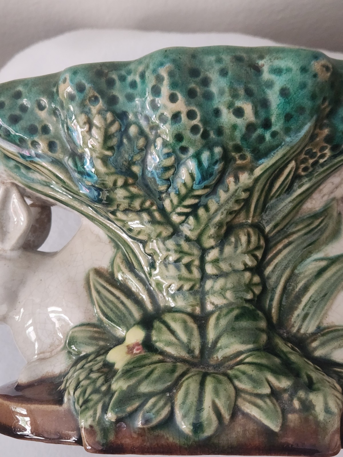 Vtg Majolica Double Rabbit Pedestal Compote Fruit Bowl Centerpiece Easter VGC
