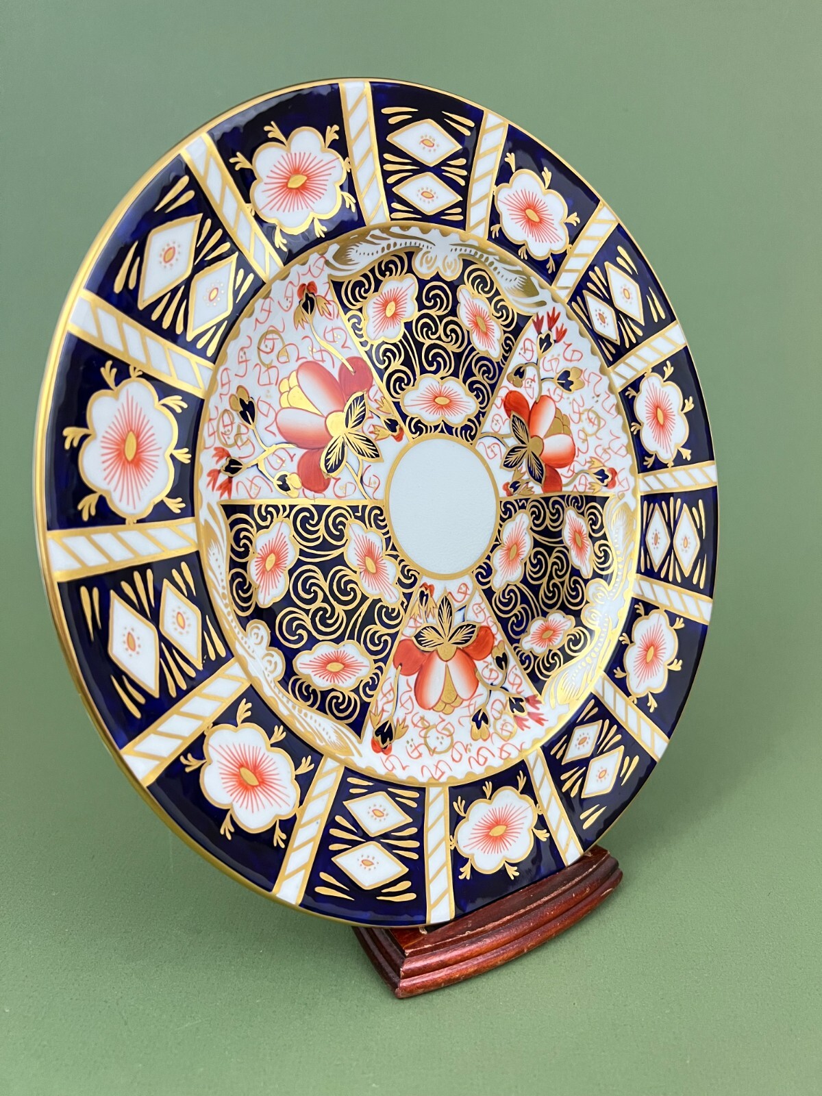 AS IS – Royal Crown Derby Traditional Imari Blue Panels Rust Floral Dinner Plate