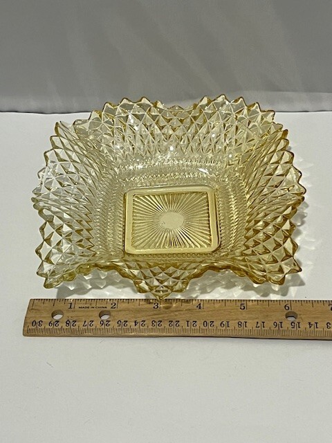 Vintage Yellow & Orange Diamond Point Sawtooth Square glass Candy Dish Bowl set