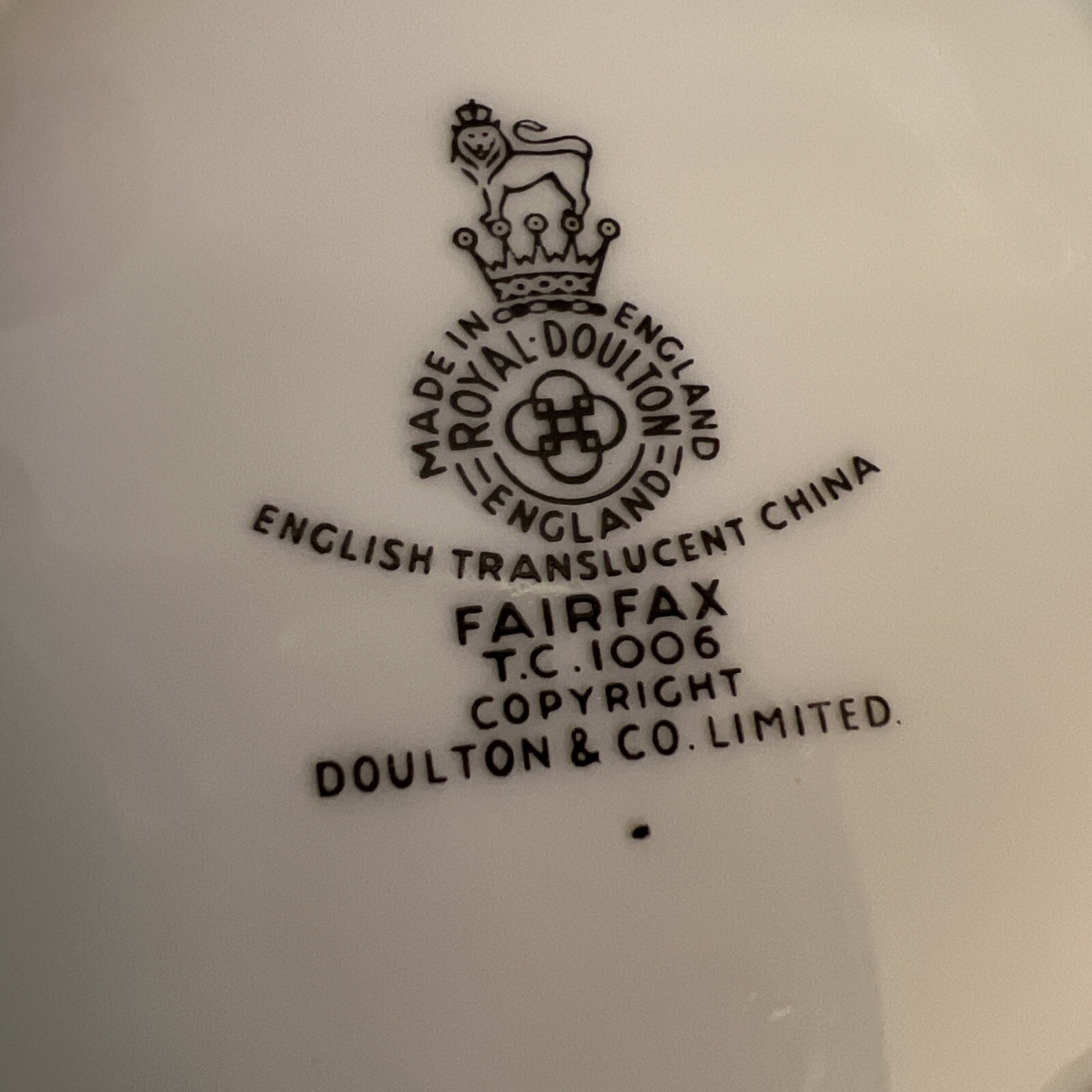 4 Royal Doulton 5″ 5-1/4” Dessert/Berry Bowl – Soup “Fairfax” TC 1006