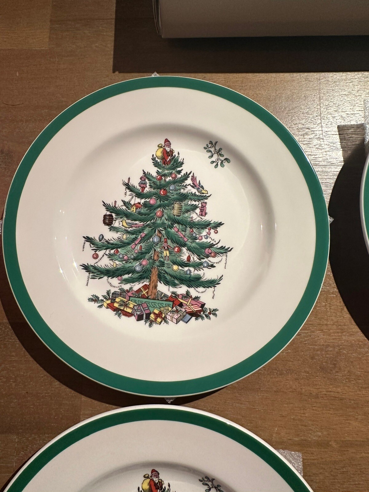 NEW Set 4 SPODE Christmas Tree Salad 8″ Plates Green Trim #3324 Dessert w/box