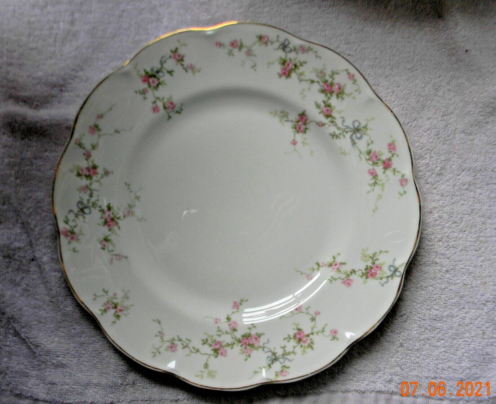 Haviland Theodore 9.75″ Dinner Plate ~ ROSANNE ~ Gold Trim – New York 1936