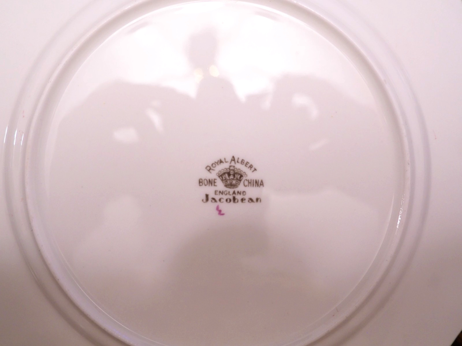 ROYAL ALBERT Bone China England JACOBEAN Floral Design Salad Plate 7 7/8″