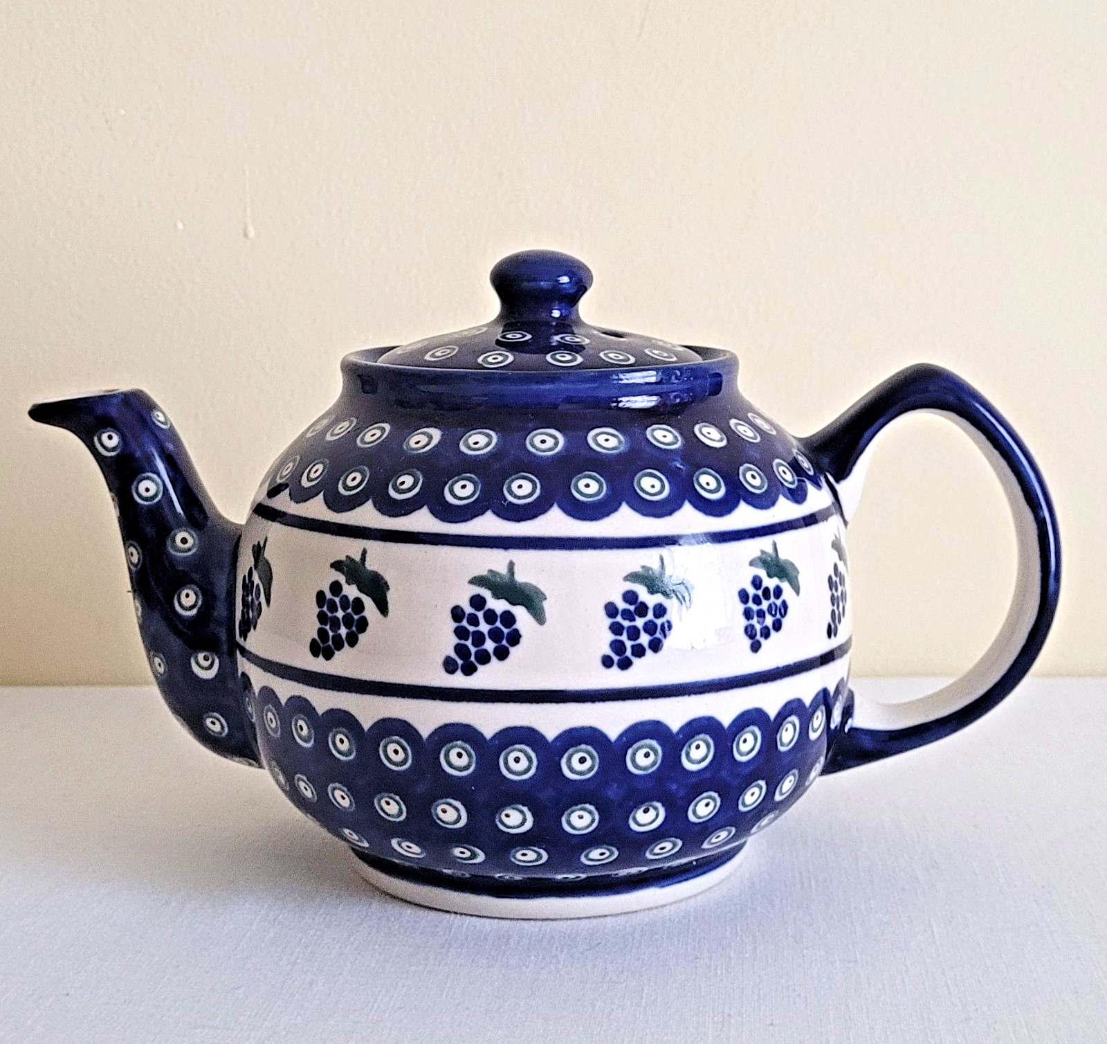 Boleslawiec Polish Pottery Peacock Blue Grapes Teapot with Lid – 5 1/2 inches