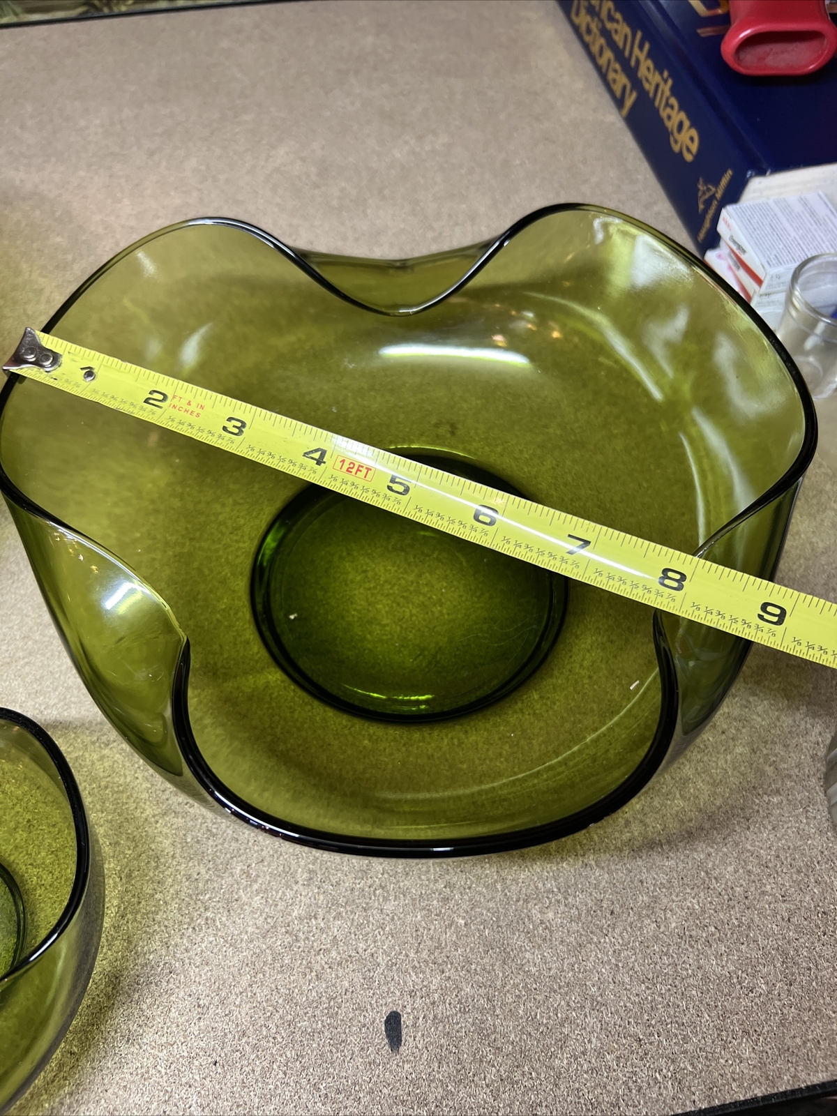 SET OF 3 Anchor Hocking Green Glass Pinched Sides Decorative Bowl NO CHIPS!