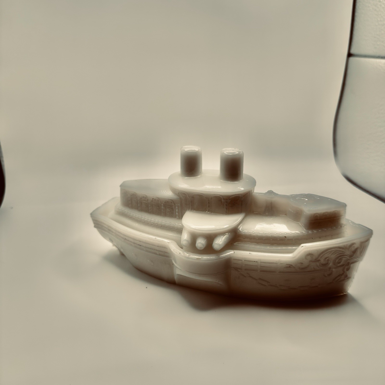 Antique USD Maine Battleship Milk Gladd Covered Dish