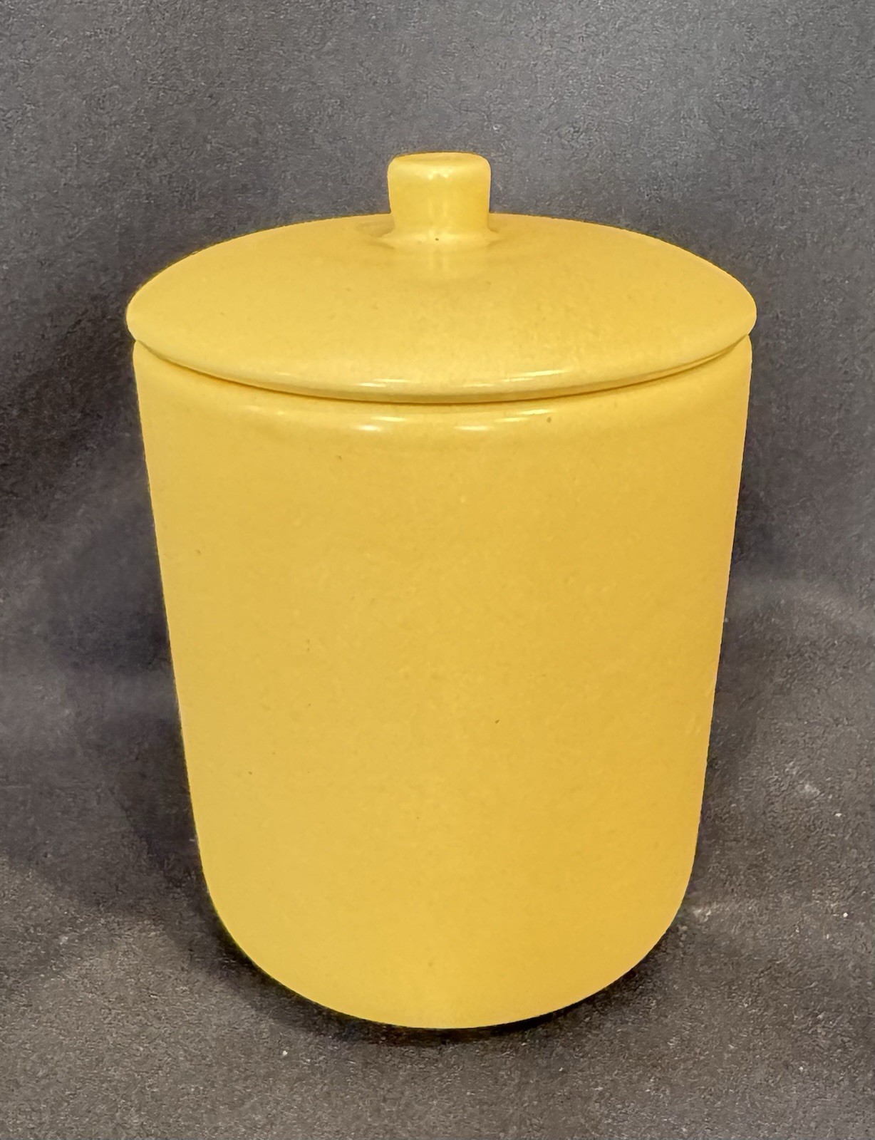 Vintage MCM LA Solana Yellow Stoneware Pottery 5″x4″ Jar Canister with Lid