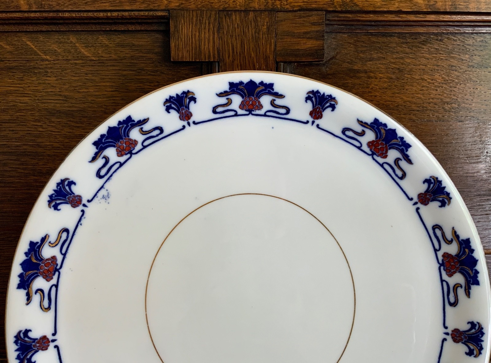 FOLEY ART CHINA PEACOCK POTTERY 12 1/4″ CHARGER C.1905-1913 SCOTTISH THISTLE