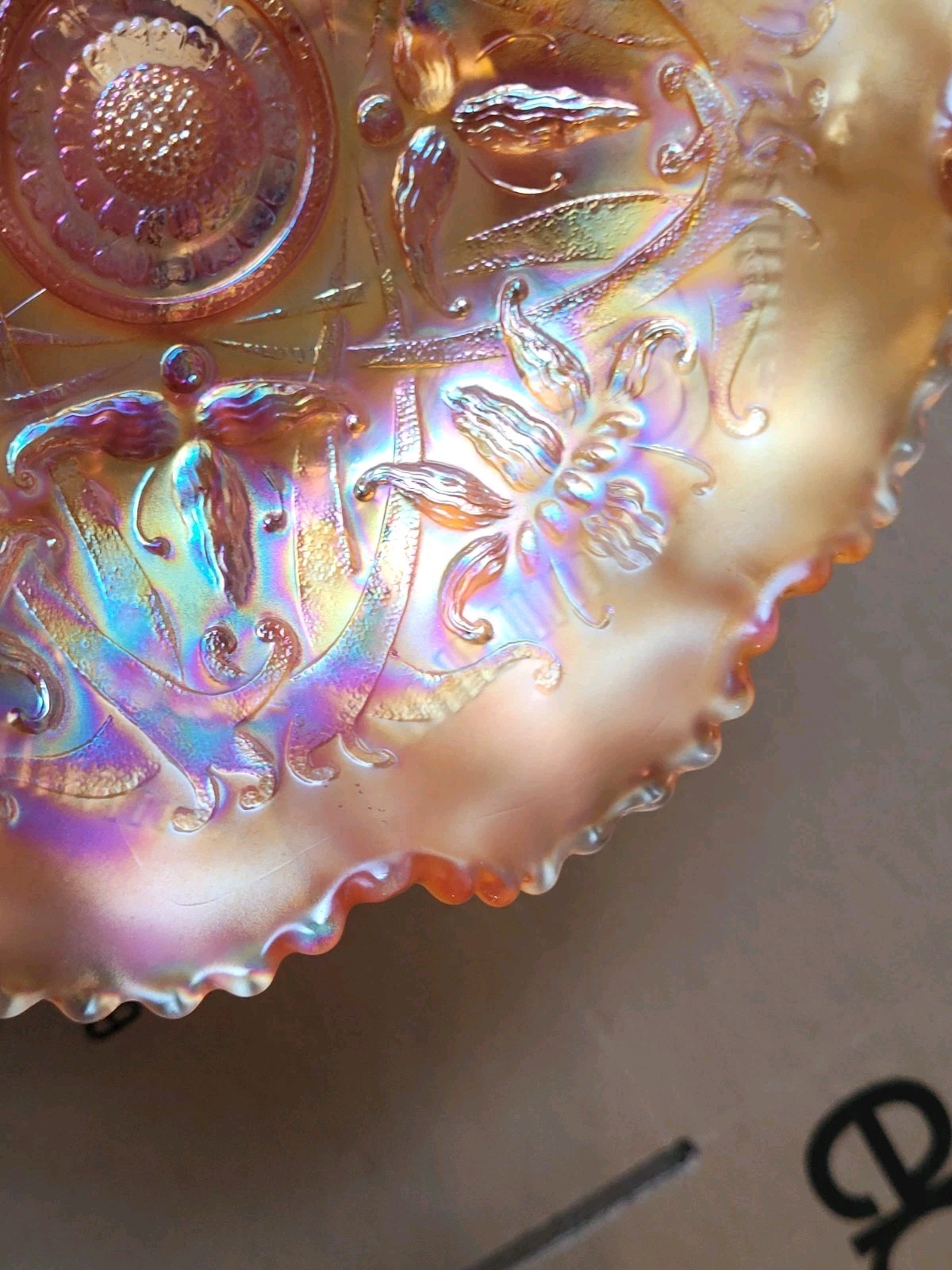 Super Pretty Marigold Northwood Carnival Glass Wishbone Bowl Ruffles n Rings EX.