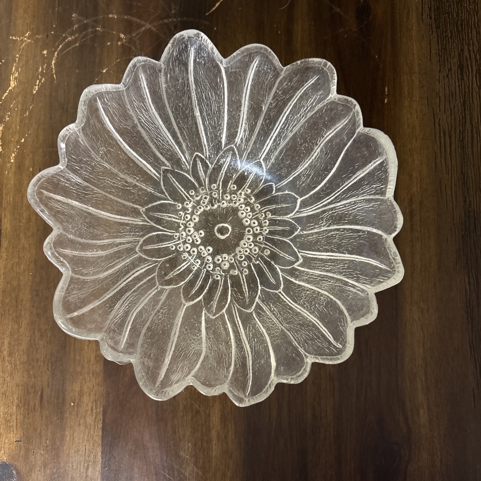 Vintage Lily Pons Sunflower Bowl Flower Floral Indiana Clear Glass Serving 7″