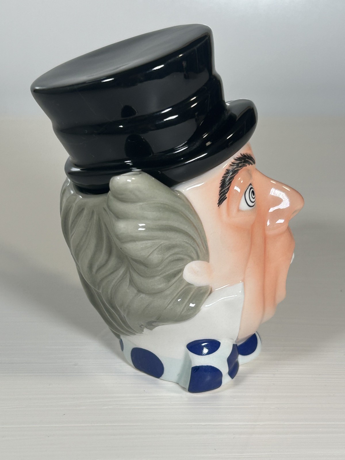 Cardew Small Mad Hatter Head Teapot Alice in Wonderland Creamer Pitcher Quirky