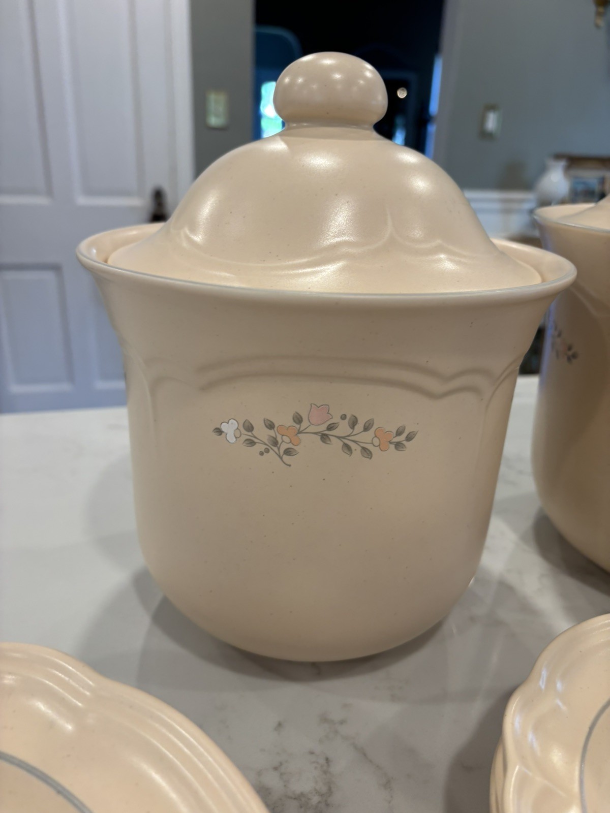 Pfaltzgraff Remembrance VINTAGE FLORAL DINNERWARE LOT CREAM IVORY PEACH PINK USA