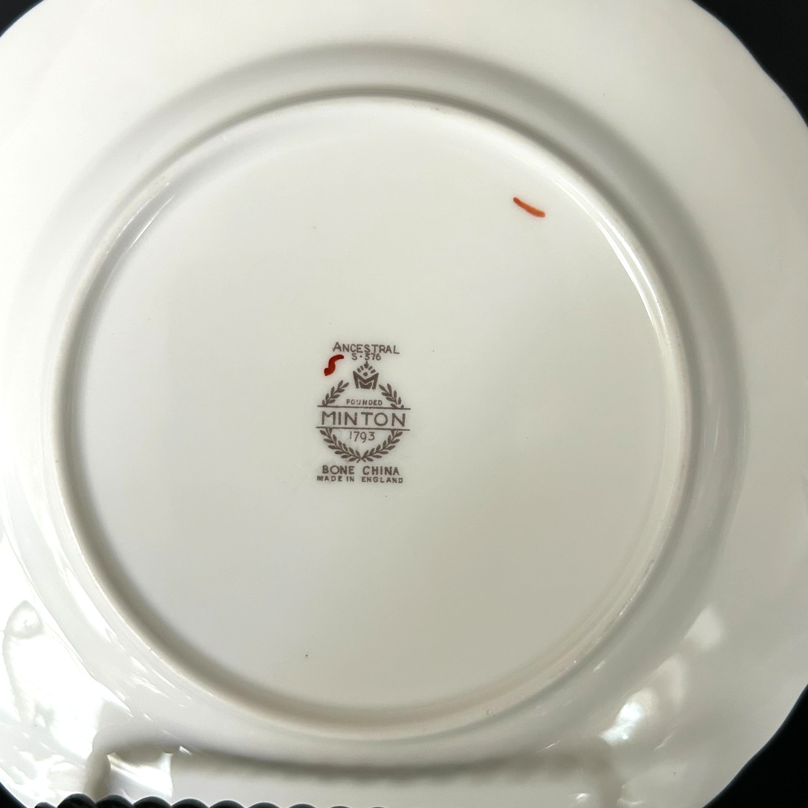 Vintage Mismatched Fine China Bread Dessert Party Plates – 4 Red Purple Florals
