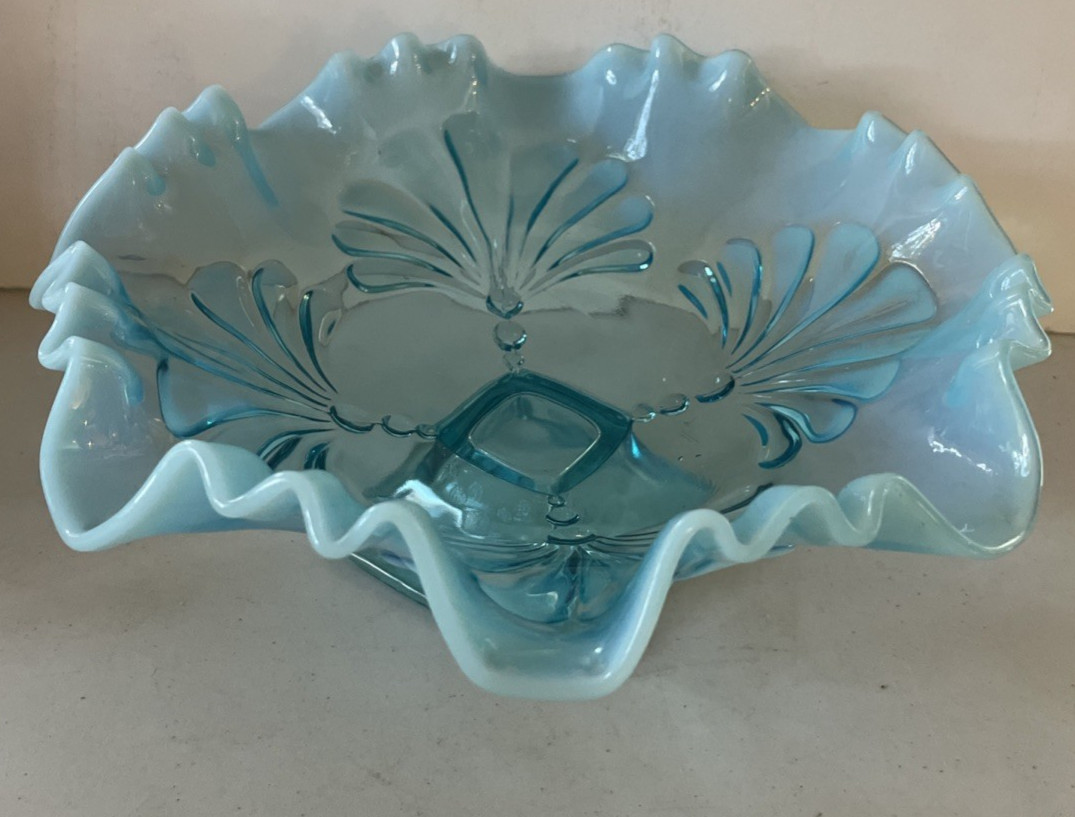 Antique JEFFERSON GLASS Shell & Dot Blue Opalescent Glass Footed Bowl c. 1905