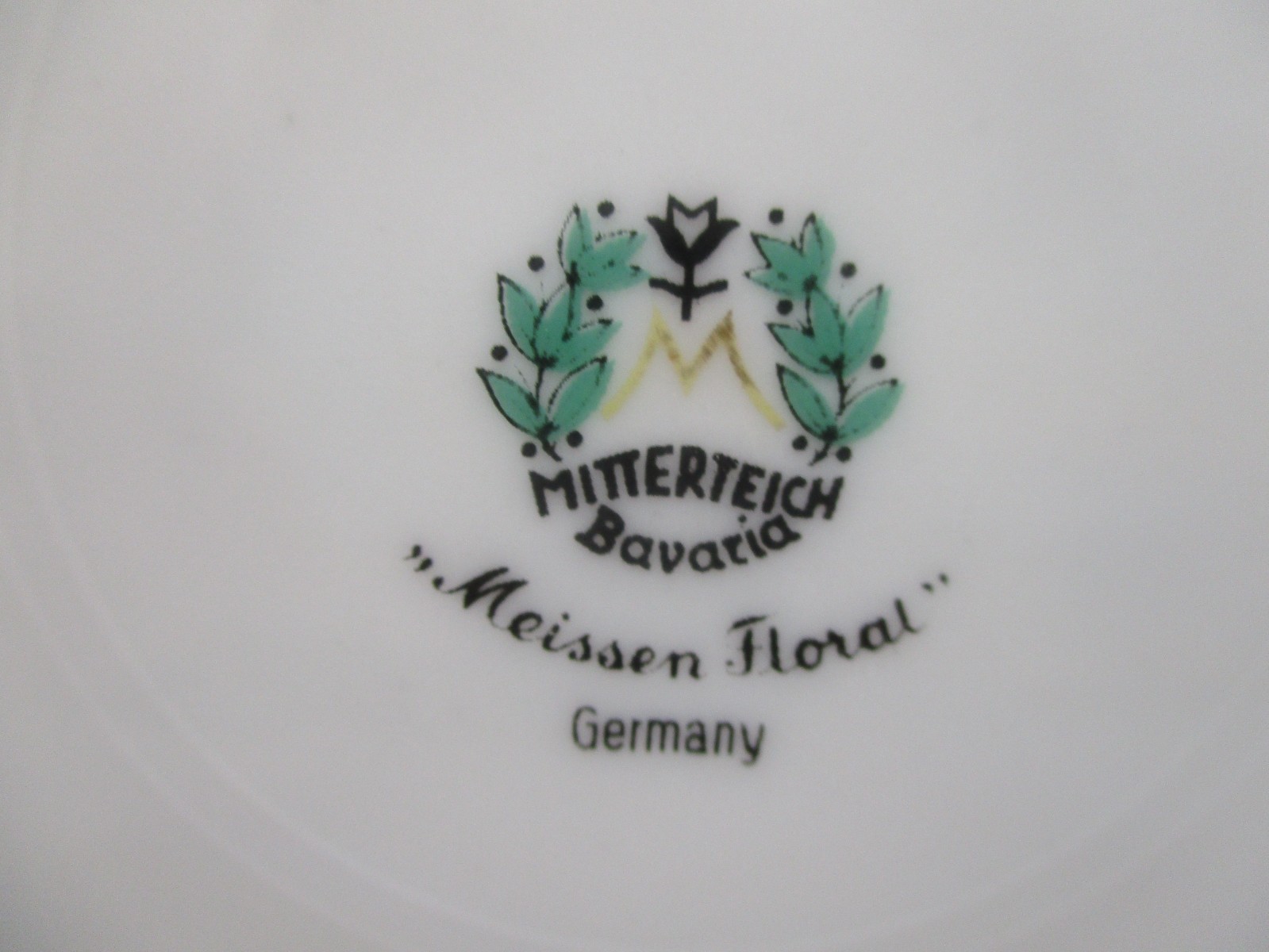 Vintage Mismatched China Dinner Plates & Bread Plates ~ 10pcs-Beautiful-Colorful