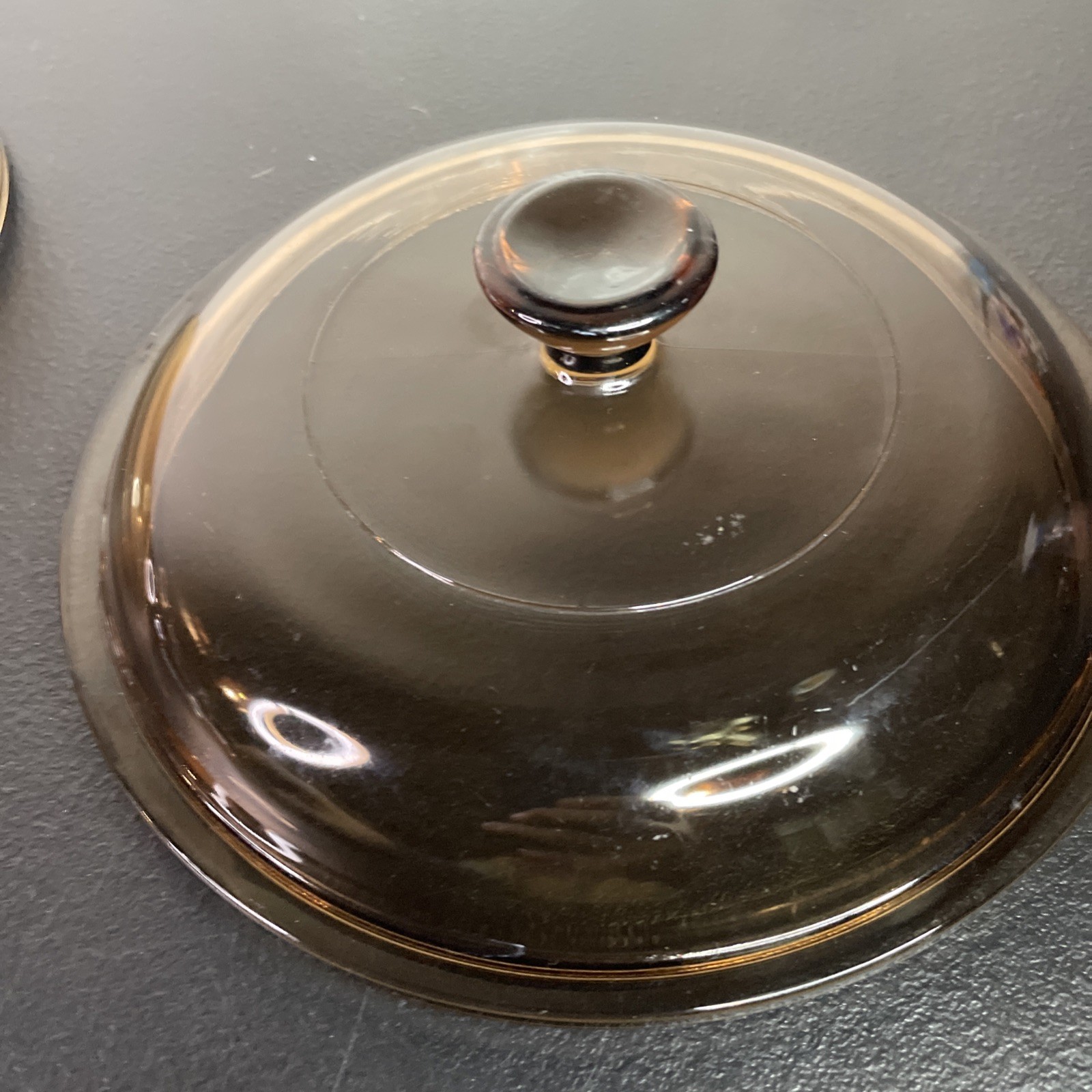 Vintage Vision Corning France Amber Glass 7″ Waffle Skillet w/ Pyrex Lid V-1.5-C