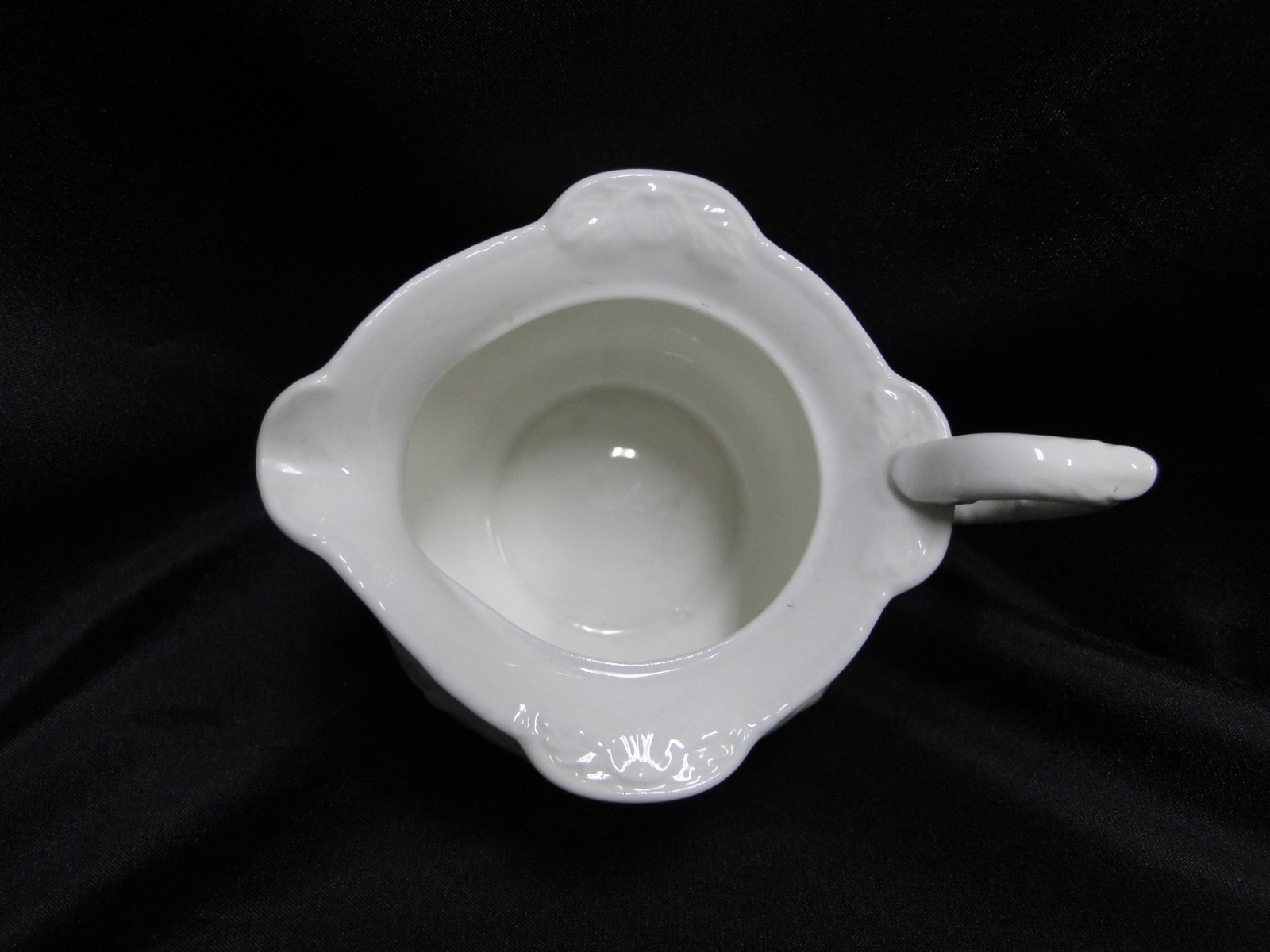 Coalport St Louis, White w/ Blue, Rust, Gold: Creamer / Cream Pitcher, 2 3/4″