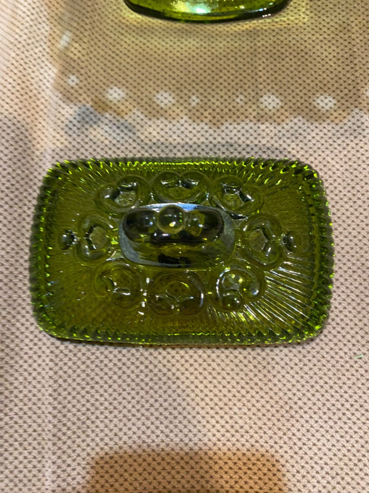 VTG Indiana Glass Olive Green Filigree Edge Oblong Candy Dish & Cover in OG Box