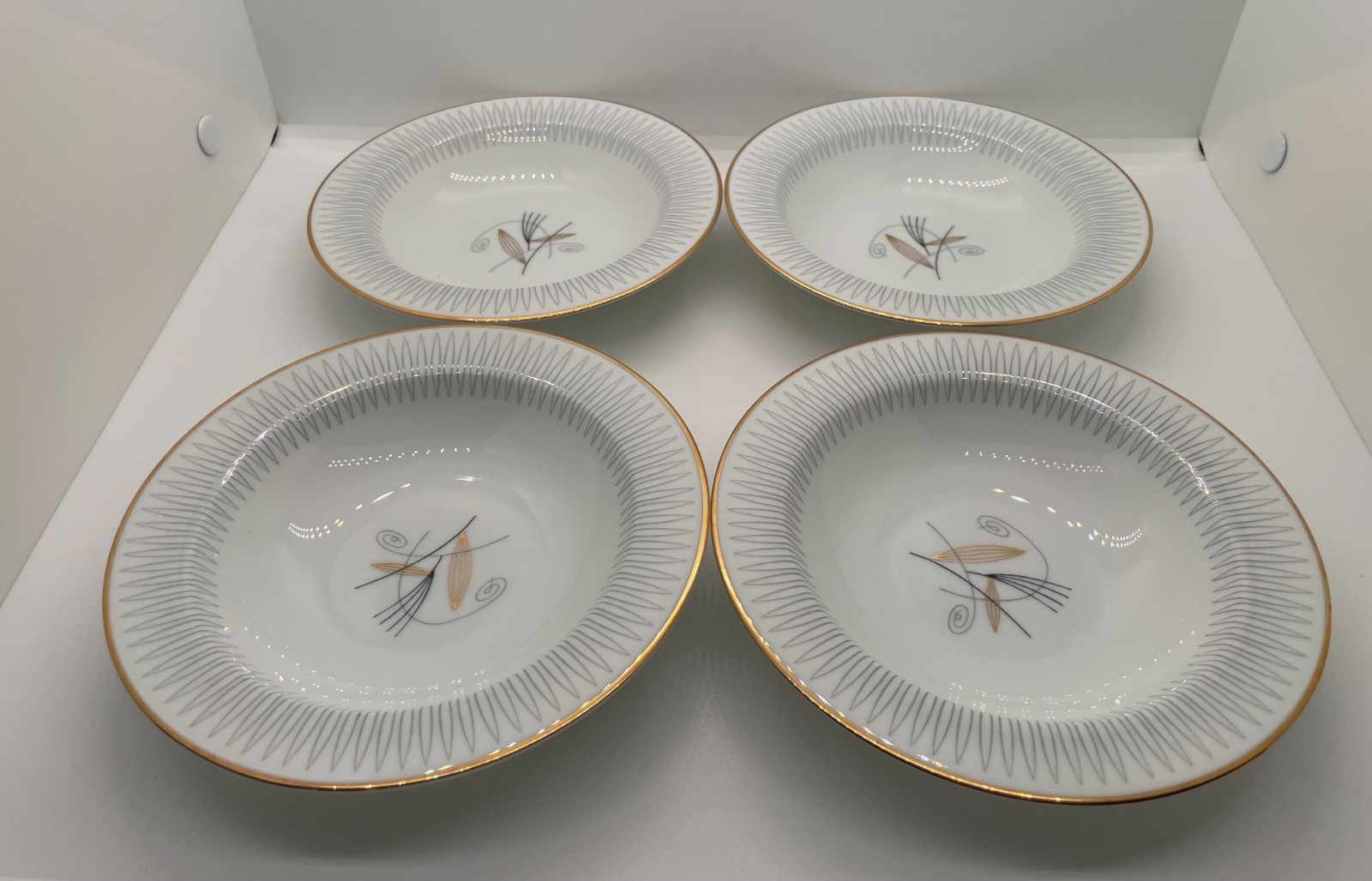 Noritake “Clinton” 6 Inch Rimmed Fruit Bowl Set of 4 Great