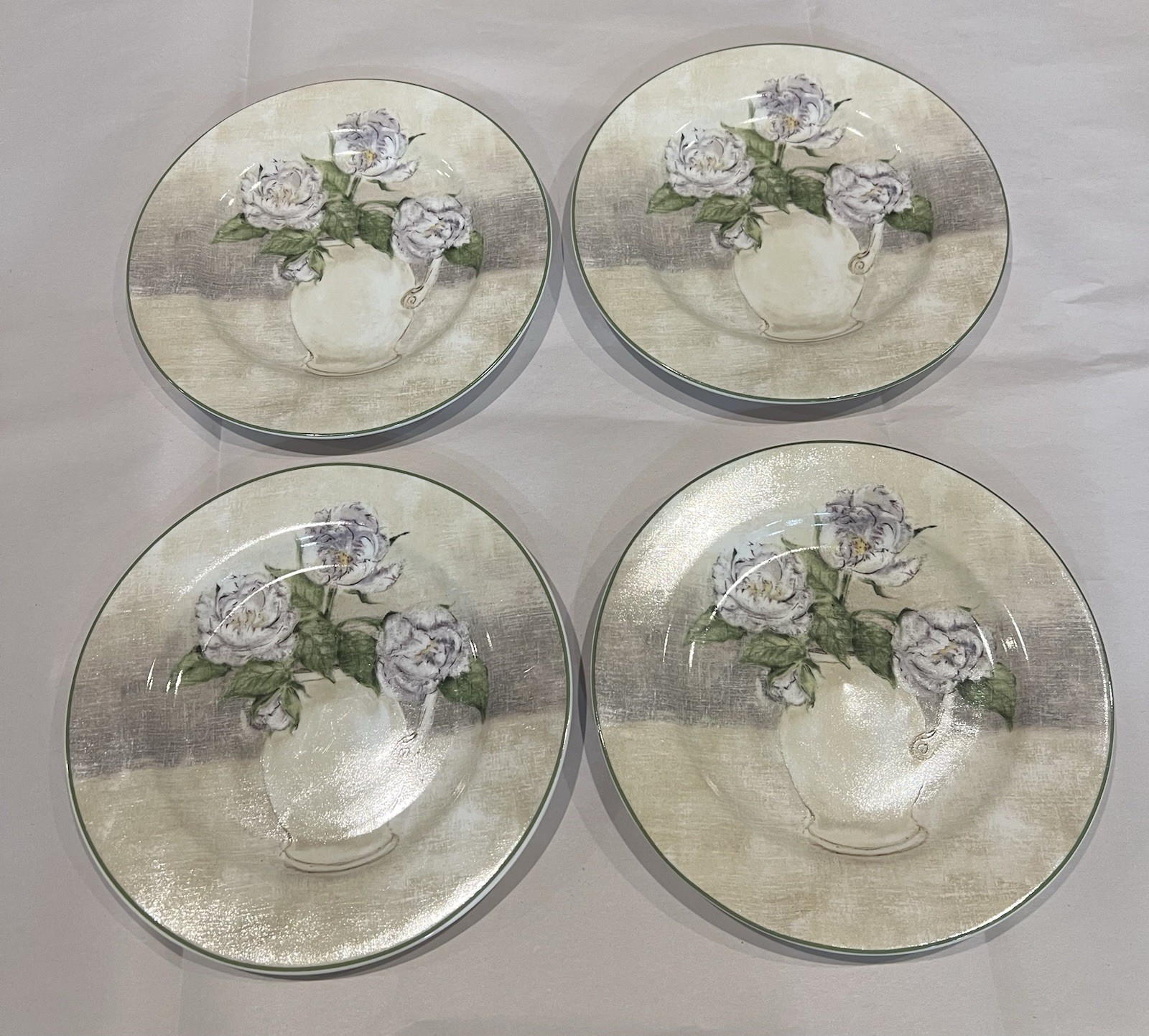 American Atelier Vintage 8 Salad Plates Set of 4 Floral Pattern