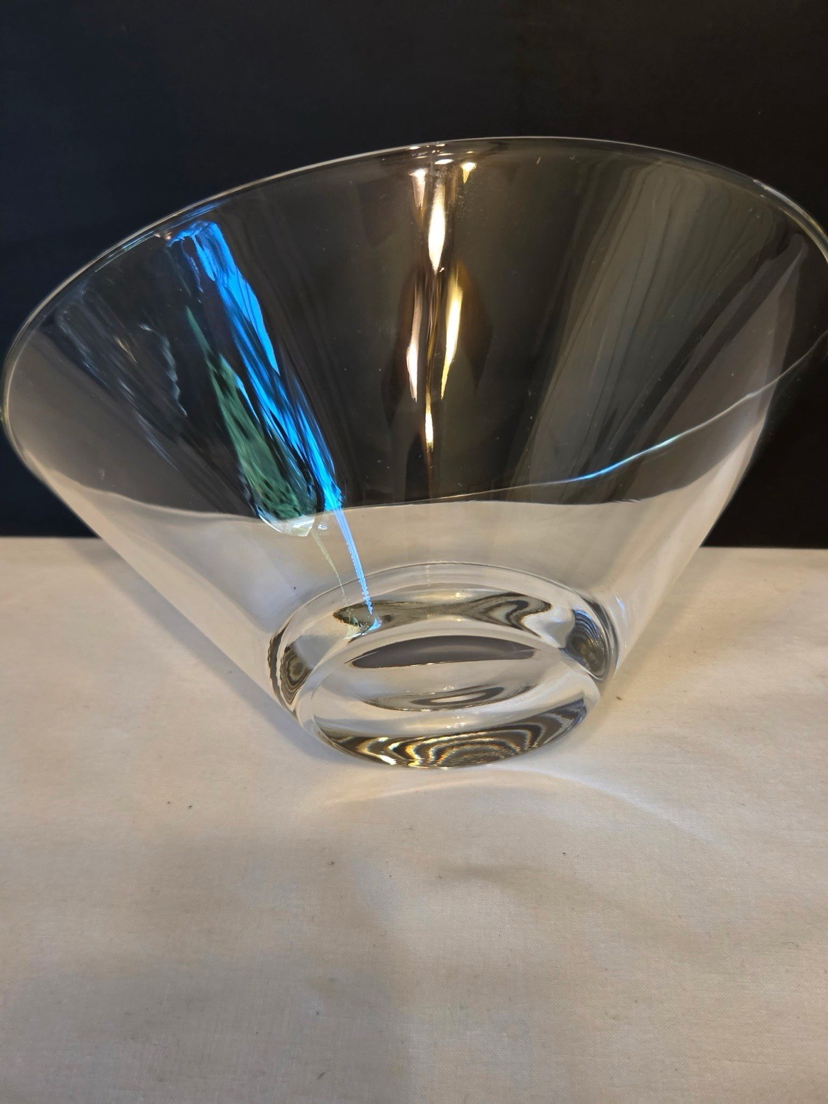 Set Of 6 Contemporary Oval Asymmetrical Clear Glass 6” Salad/Soup/Dessert Bowls