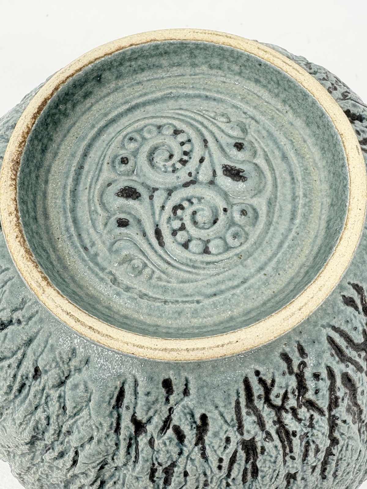 Studio Artisan Pottery Bowl Green Textured Tree Bark Matte Signed Marked 6.5″