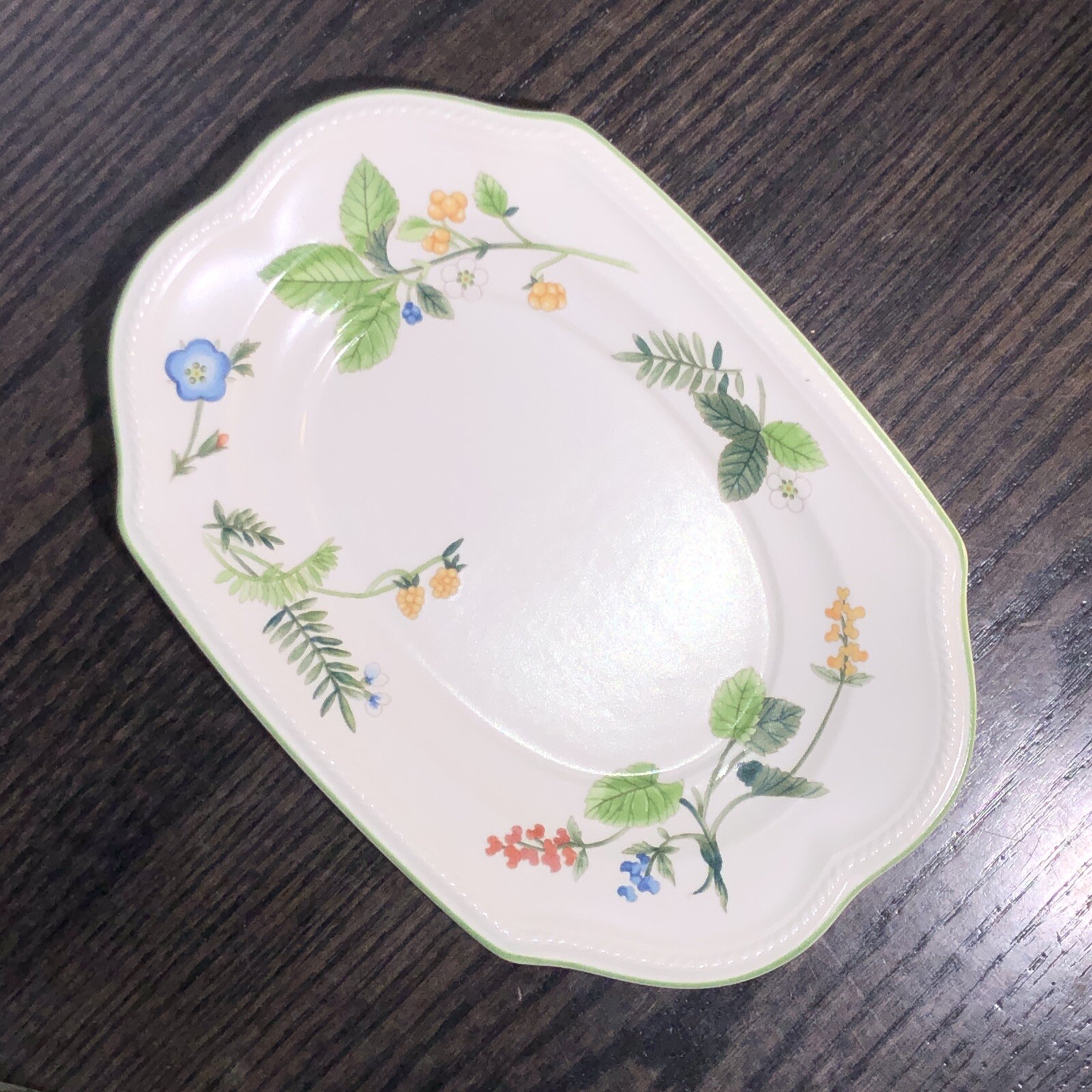 Mikasa New Port Summer Essence F8903 Gravy Boat & Under-plate Retired 1997