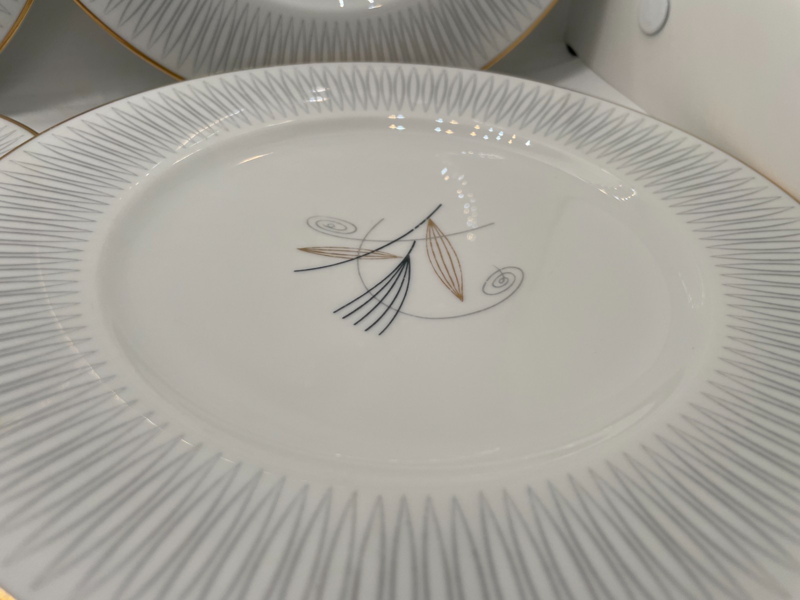 Noritake Clinton 8 3/8 Inch Salad Plate Set of 4 Great