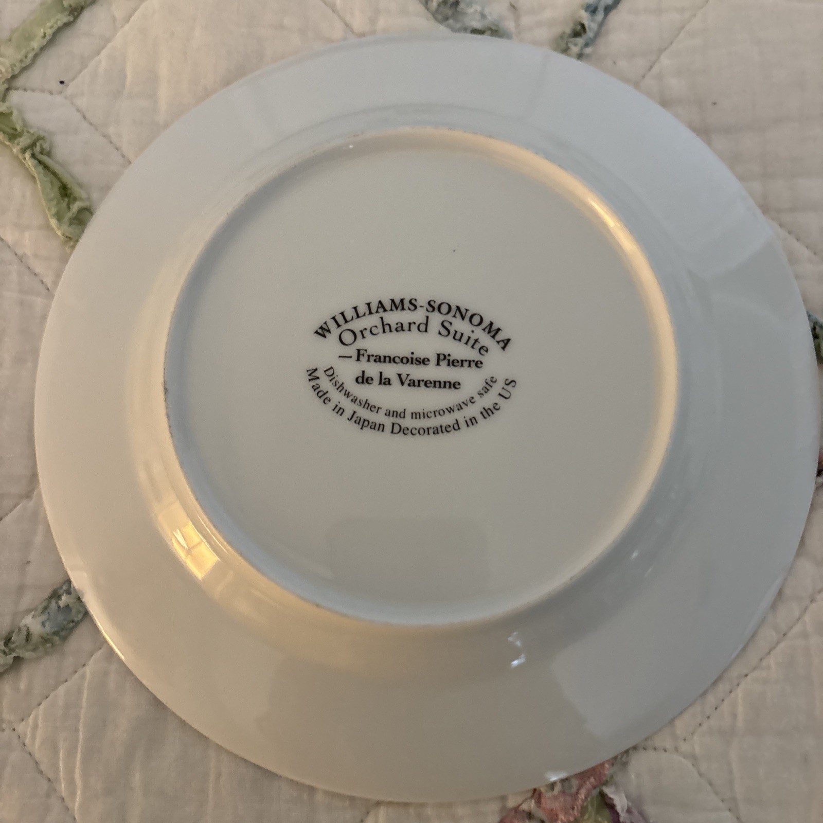 2 Williams Sonoma Orchard Suite Fruit Dessert Snack Or Luncheon Plates ~ 8”