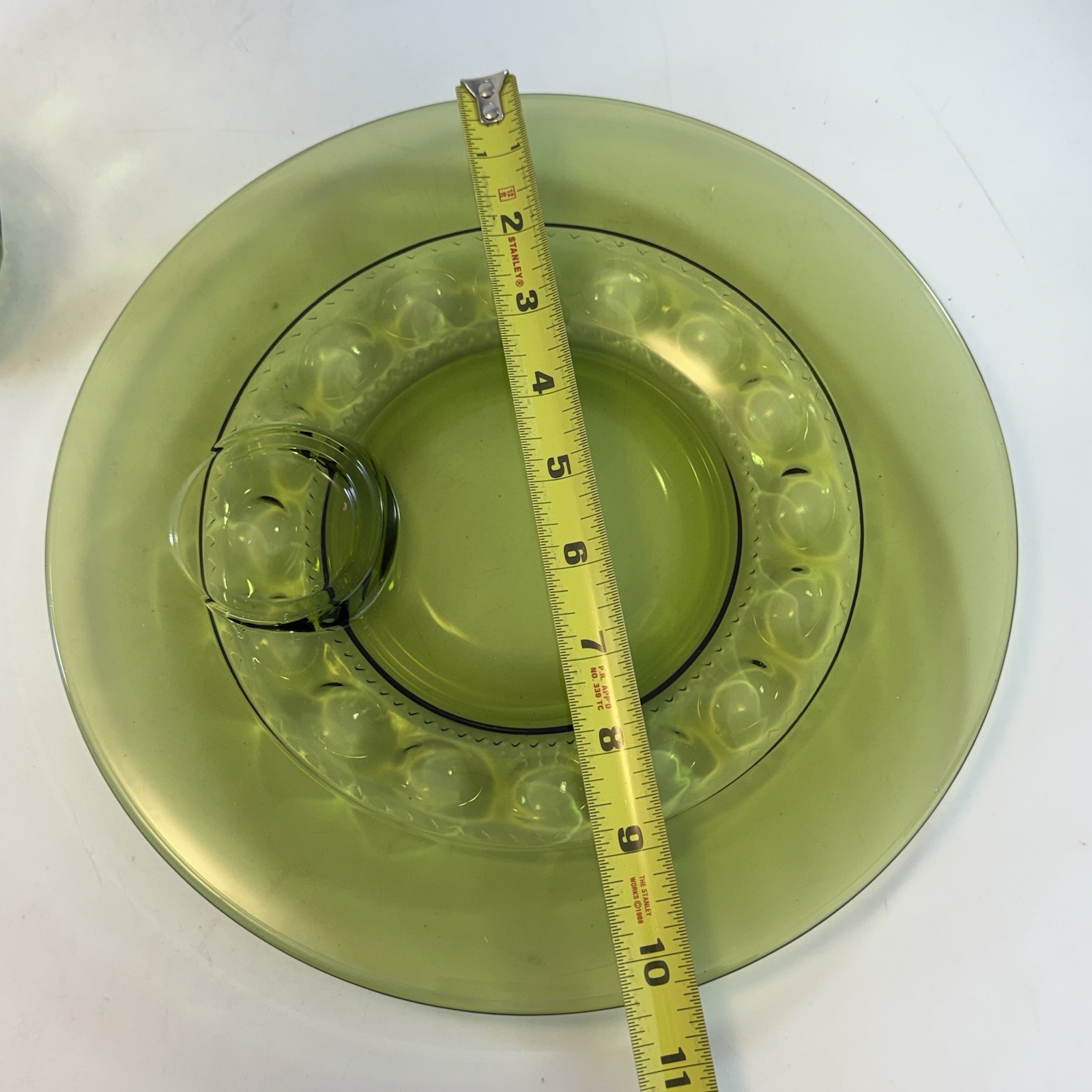 Vintage Indiana Glass Olive Green Thumbprint Cup & Saucer Set of 4 Kings Crown