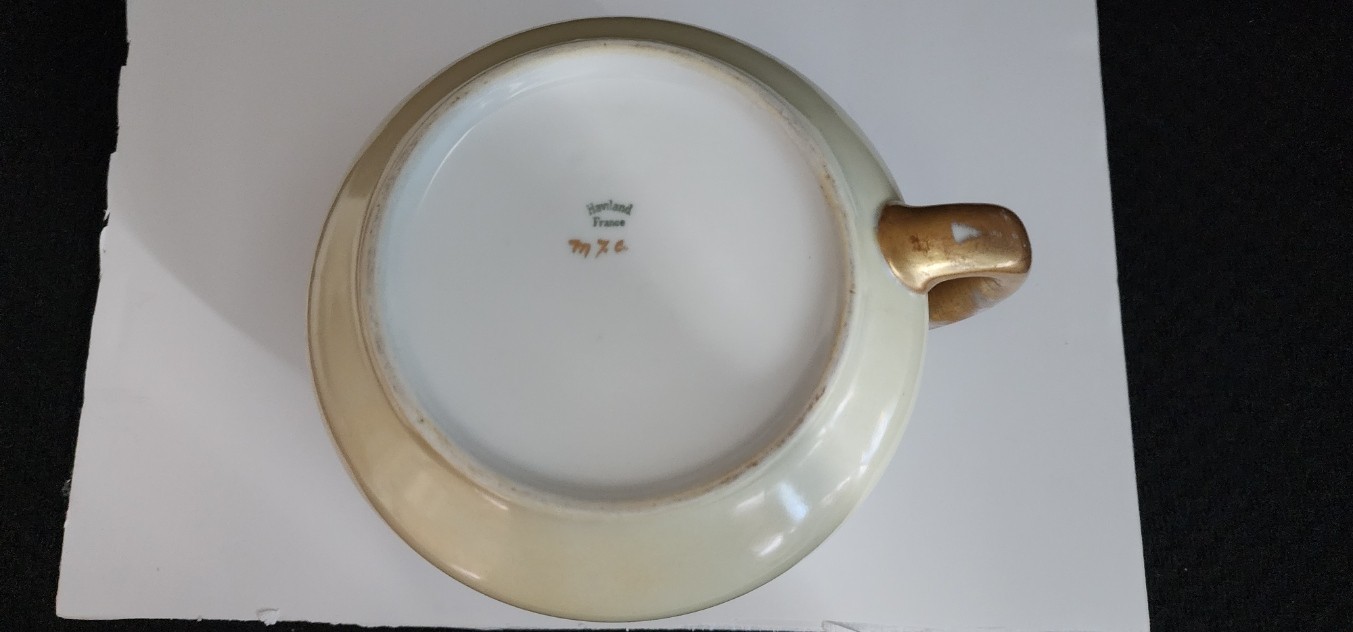 HAVILAND, FRANCE , ANTIQUE PITCHER GOLD TRIM WITH IVY/LILY DESIGN, Luster Inside
