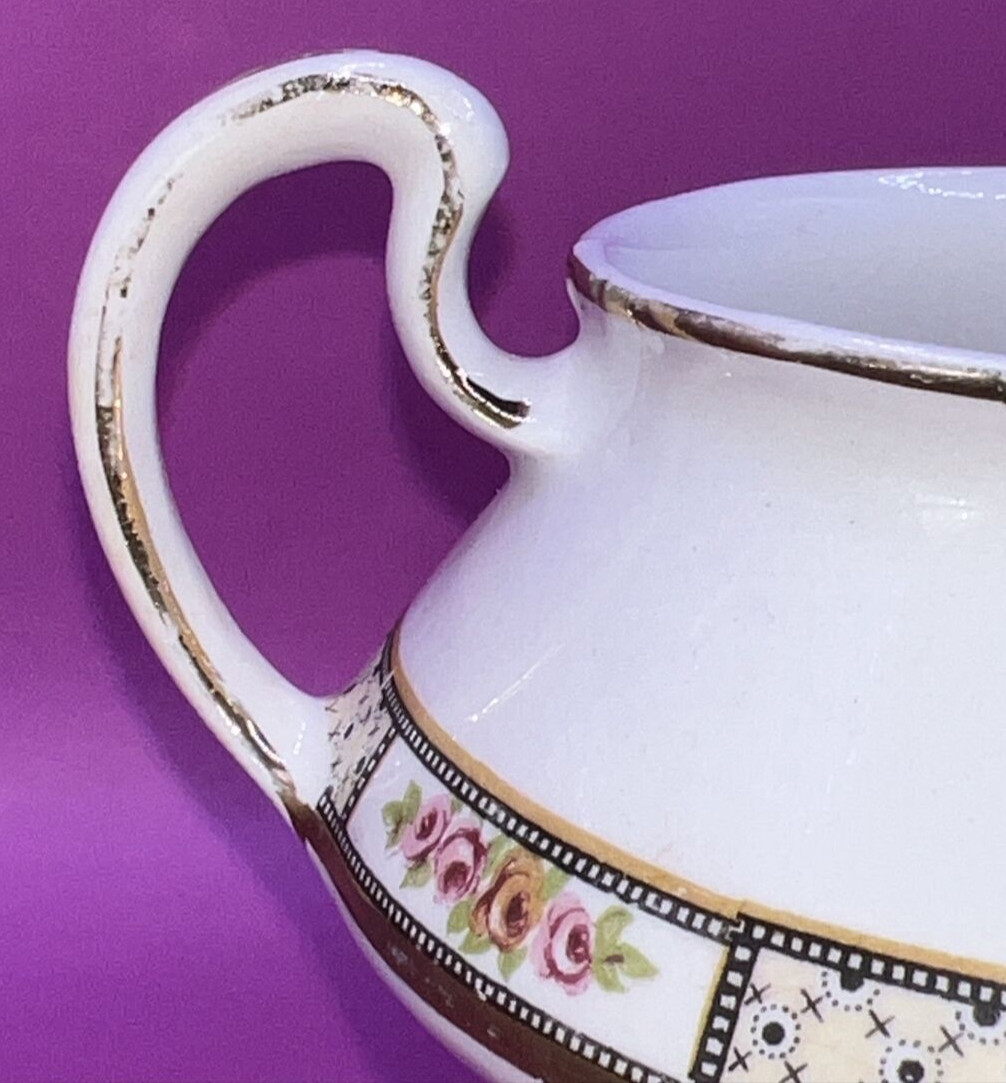 Antique Creamer or Pitcher For Gravy By Homer Laughlin Made In USA No 21 L